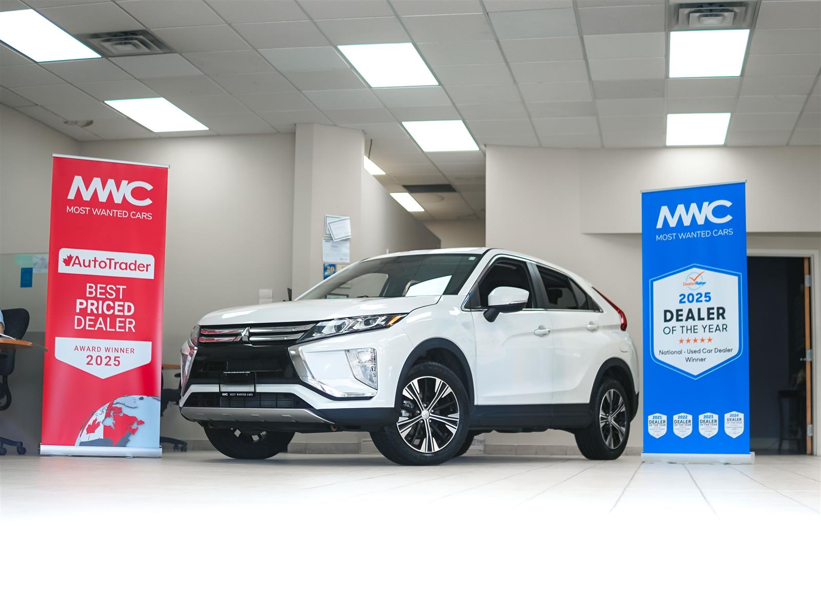 White 2019 Mitsubishi Eclipse Cross SUV / Crossover All-Wheel Drive Automatic