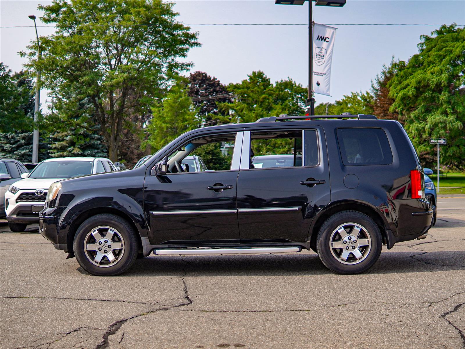 used 2009 Honda Pilot car, priced at $3,994