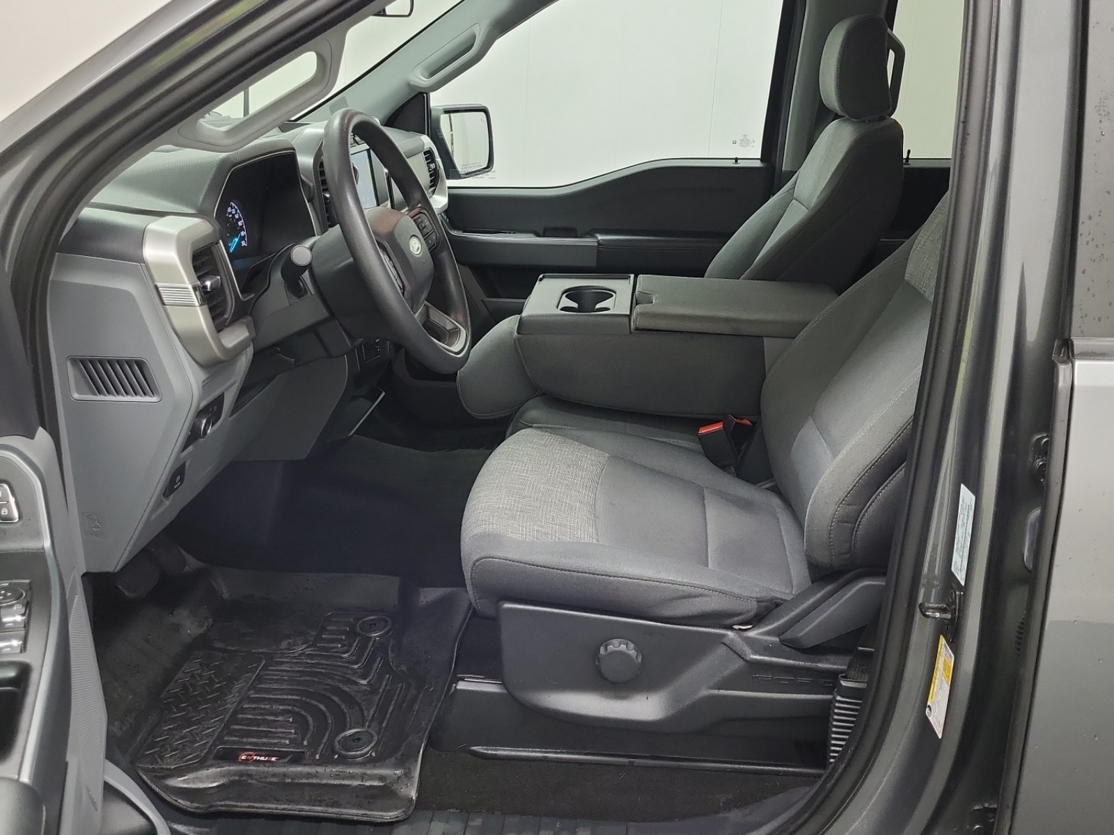 used 2022 Ford F-150 car, priced at $35,963