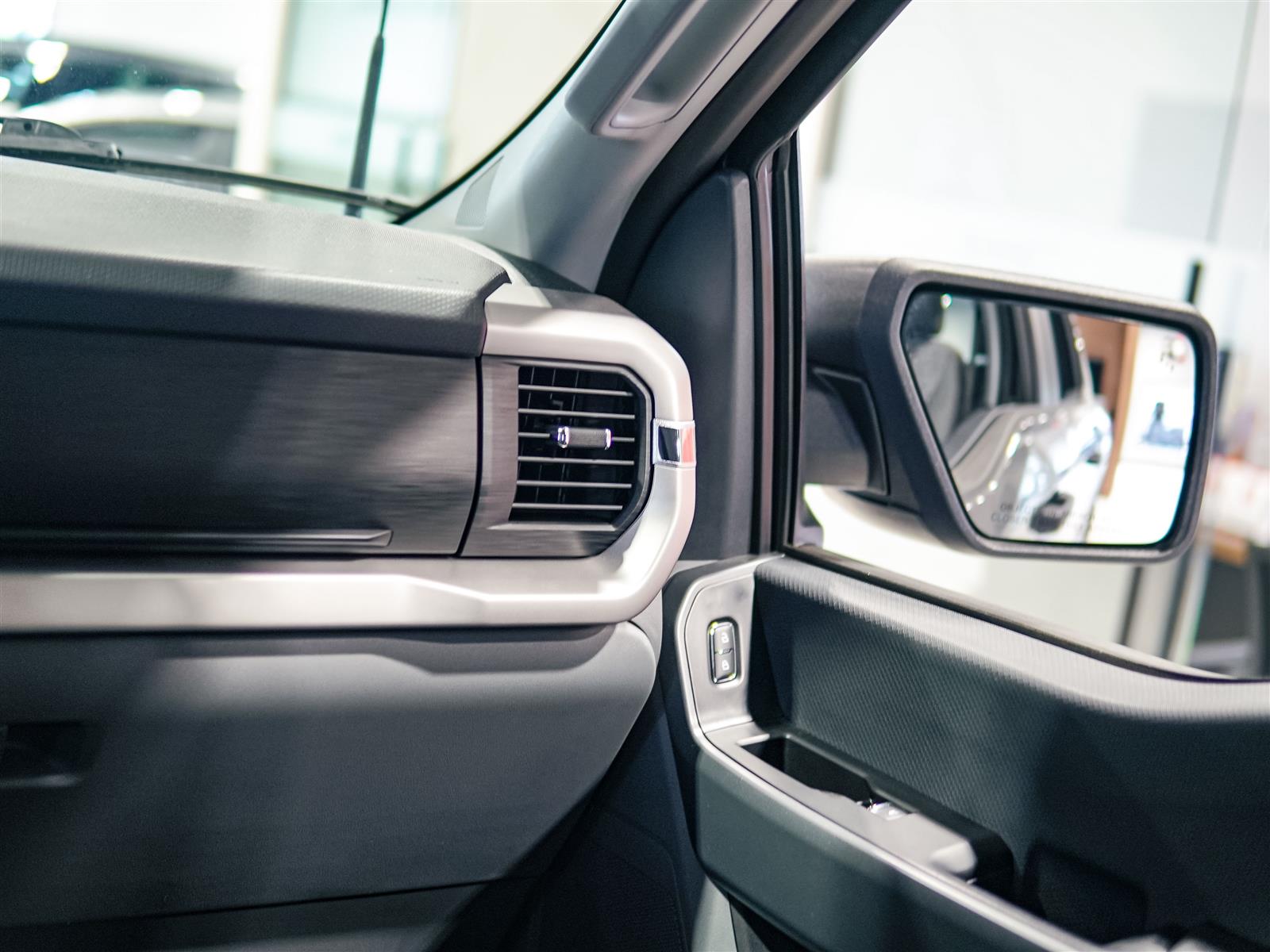 used 2022 Ford F-150 car, priced at $35,963