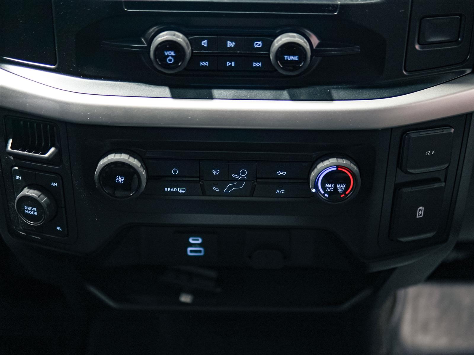 used 2022 Ford F-150 car, priced at $35,963