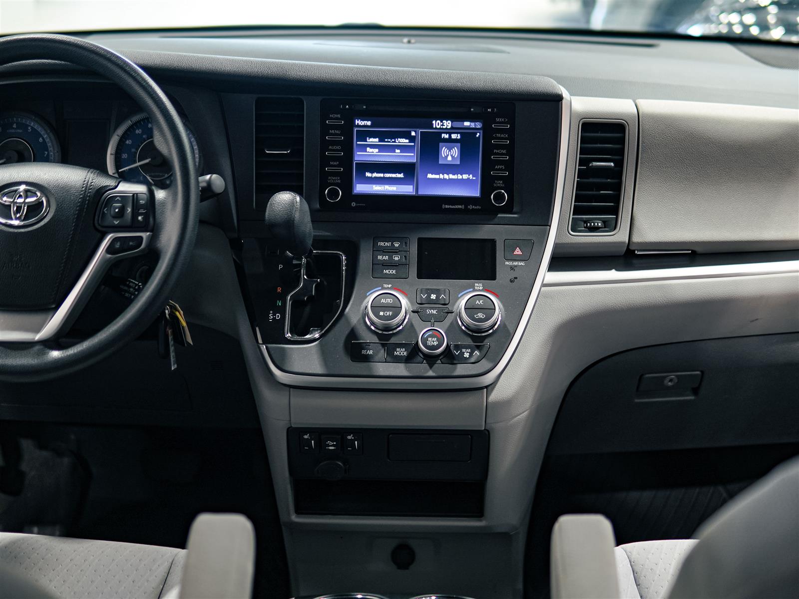 used 2020 Toyota Sienna car, priced at $33,962