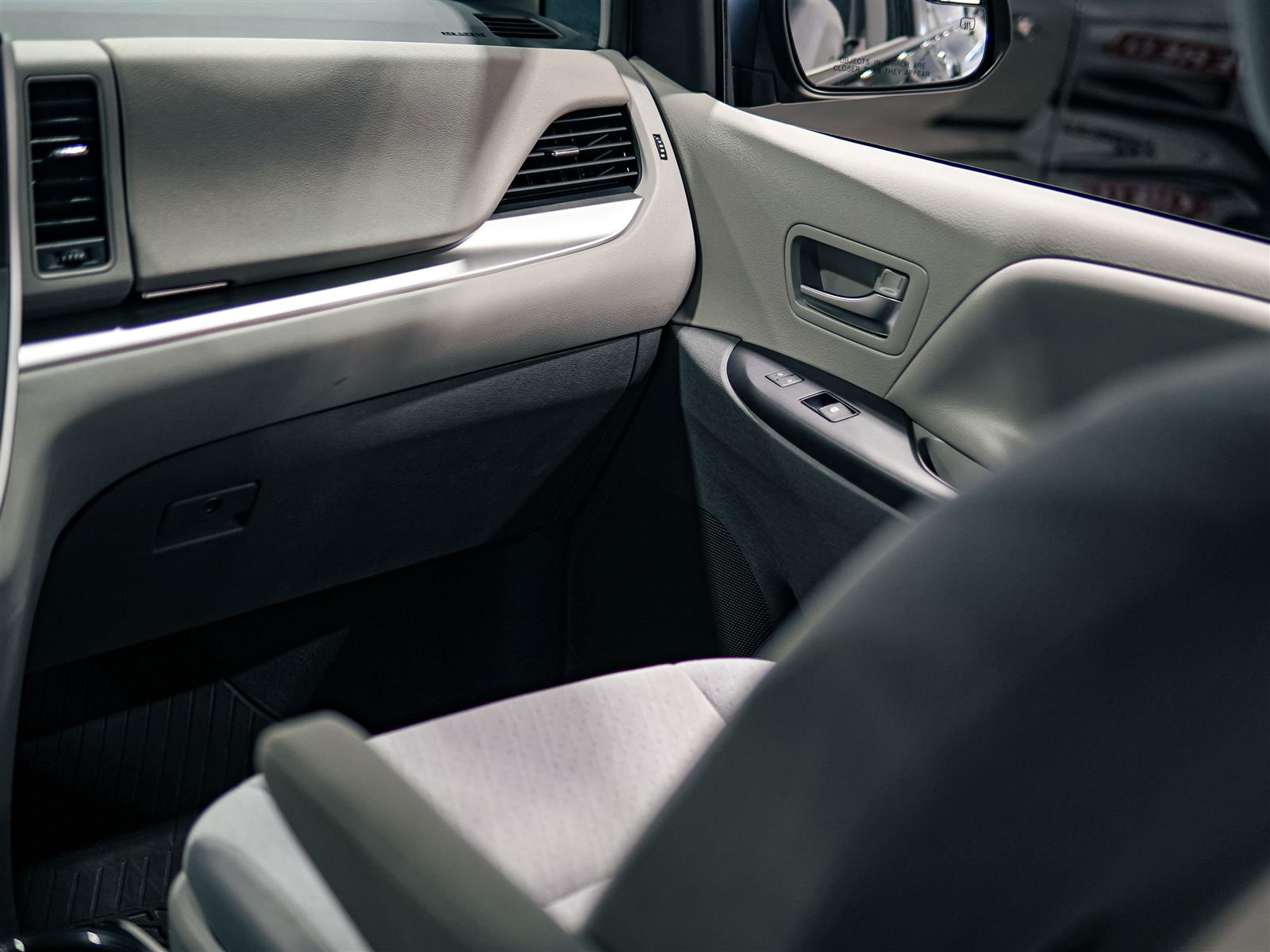 used 2020 Toyota Sienna car, priced at $33,962