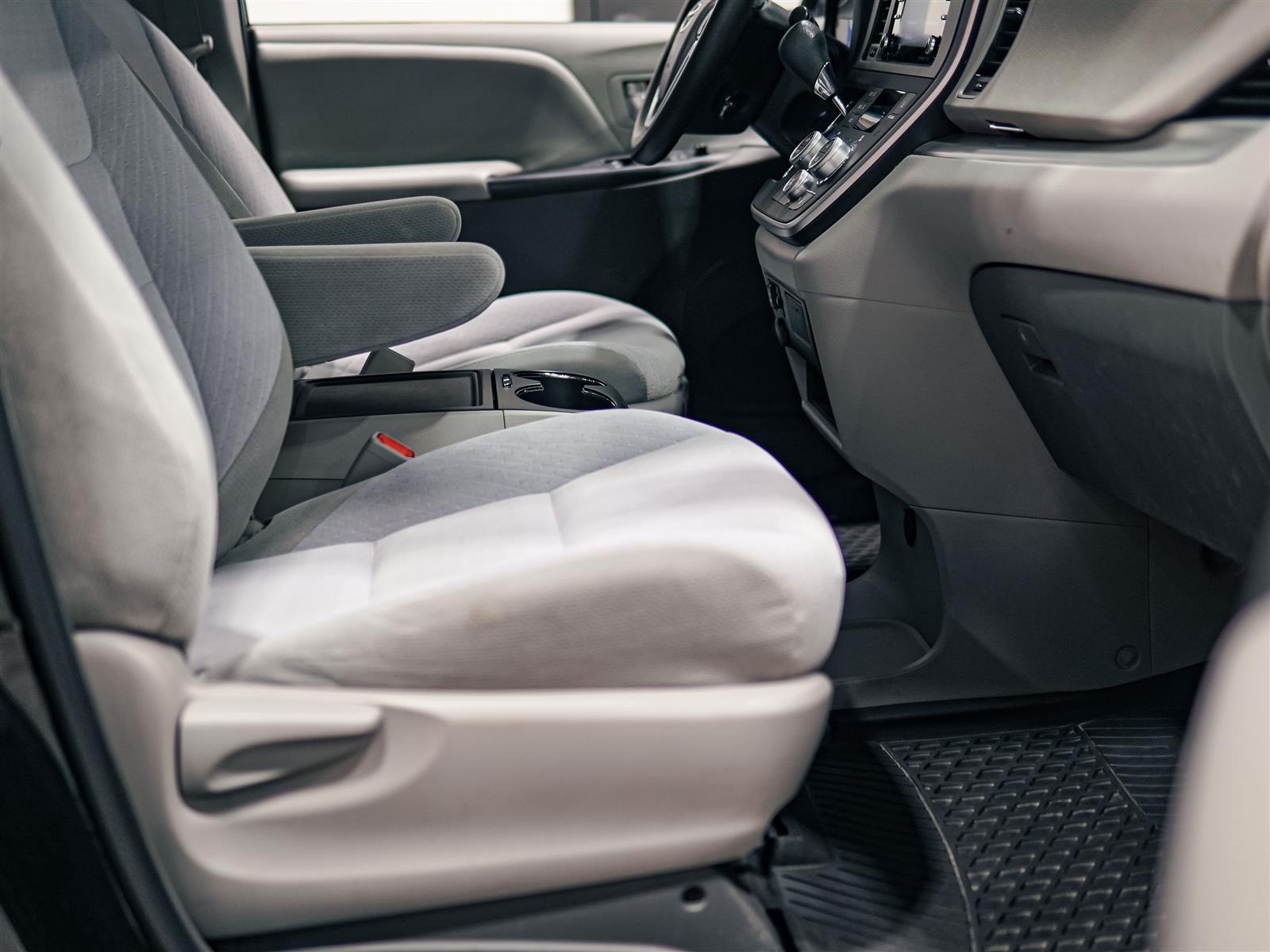 used 2020 Toyota Sienna car, priced at $33,962