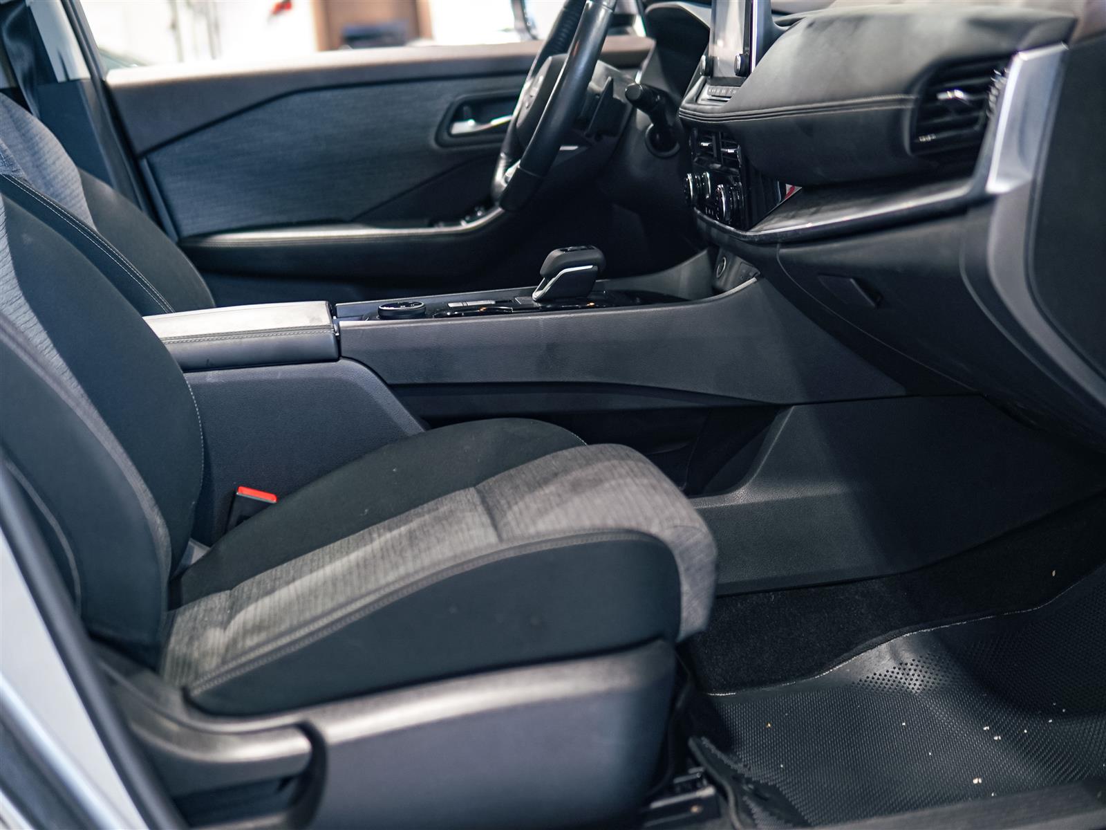 used 2022 Nissan Rogue car, priced at $23,463