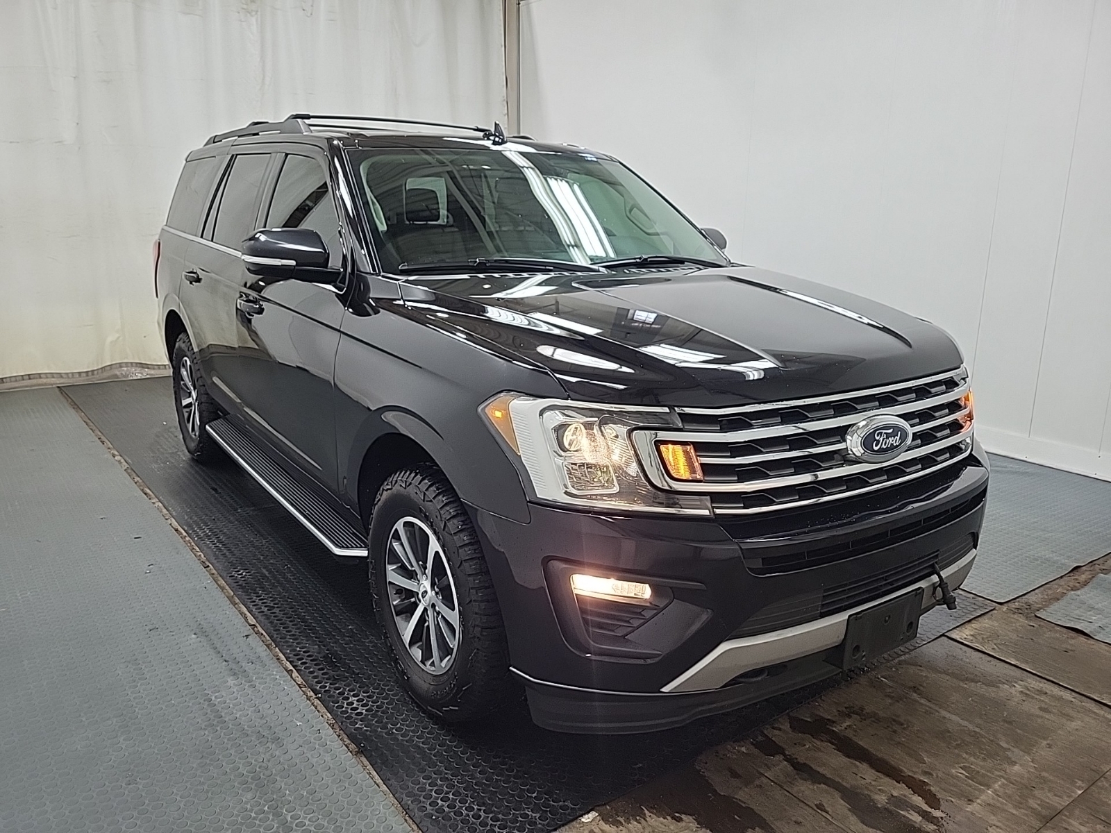 used 2019 Ford Expedition car, priced at $33,886