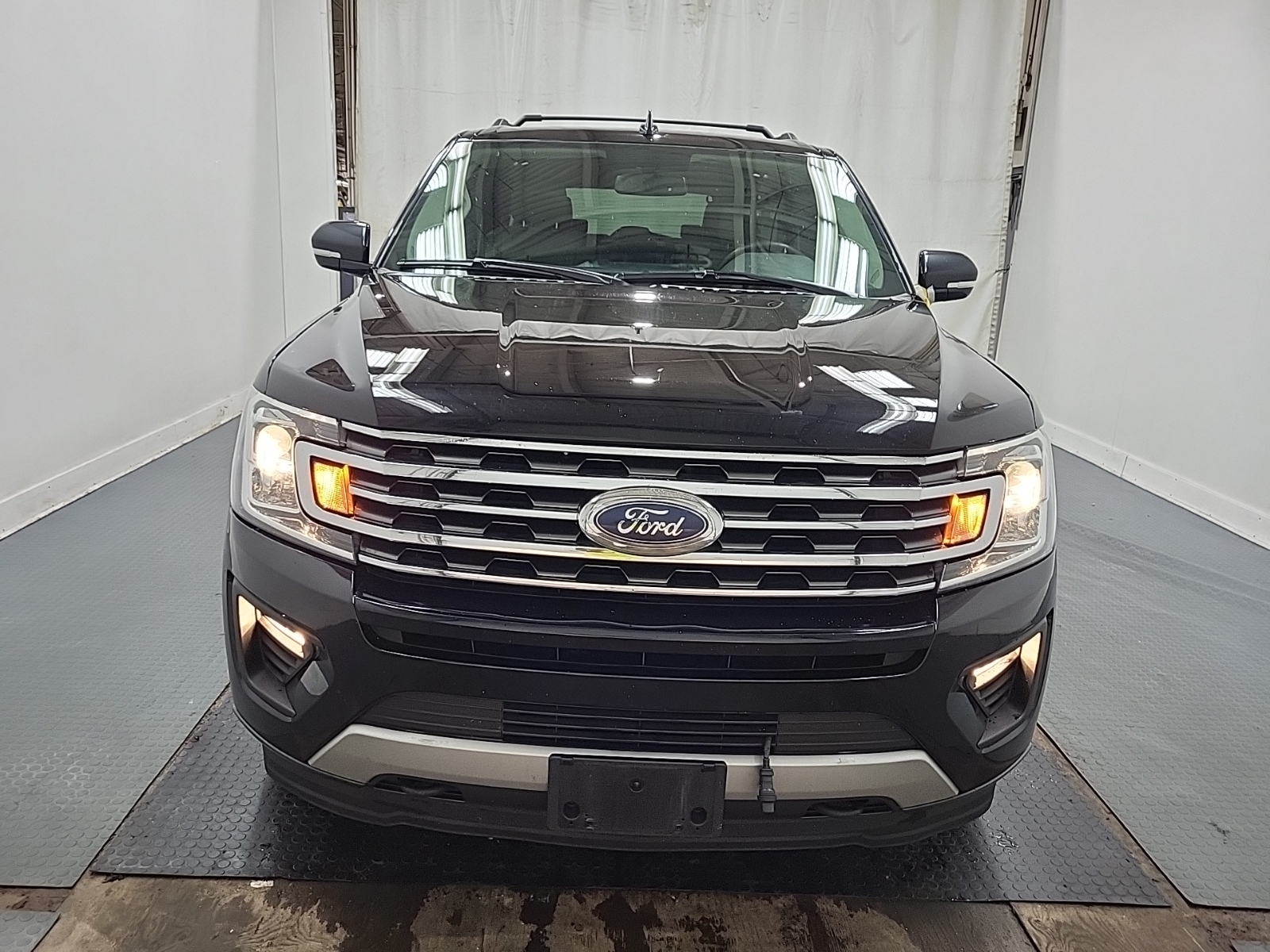 used 2019 Ford Expedition car, priced at $33,886