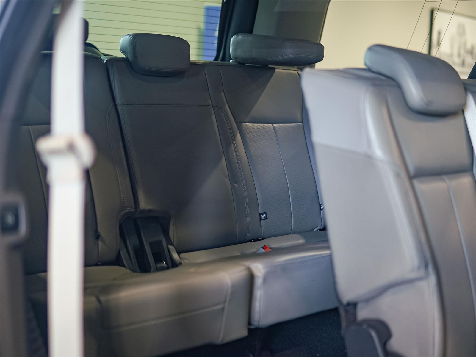 used 2019 Ford Expedition car, priced at $33,886
