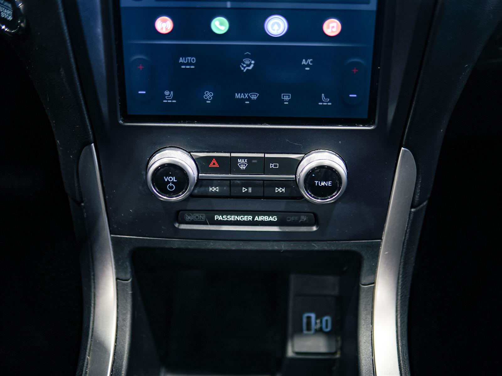 used 2022 Ford Edge car, priced at $22,492