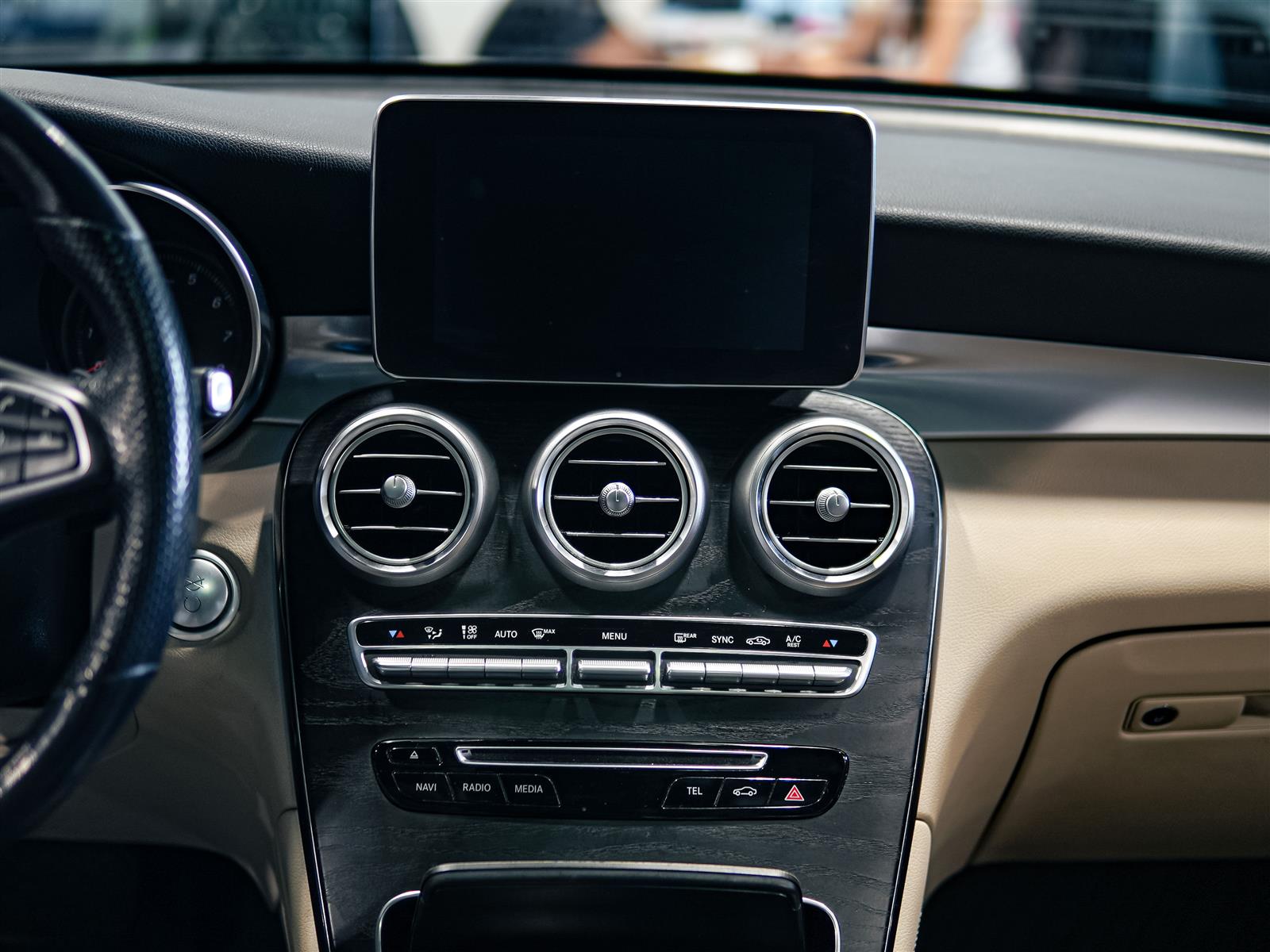 used 2019 Mercedes-Benz GLC 300 car, priced at $19,496