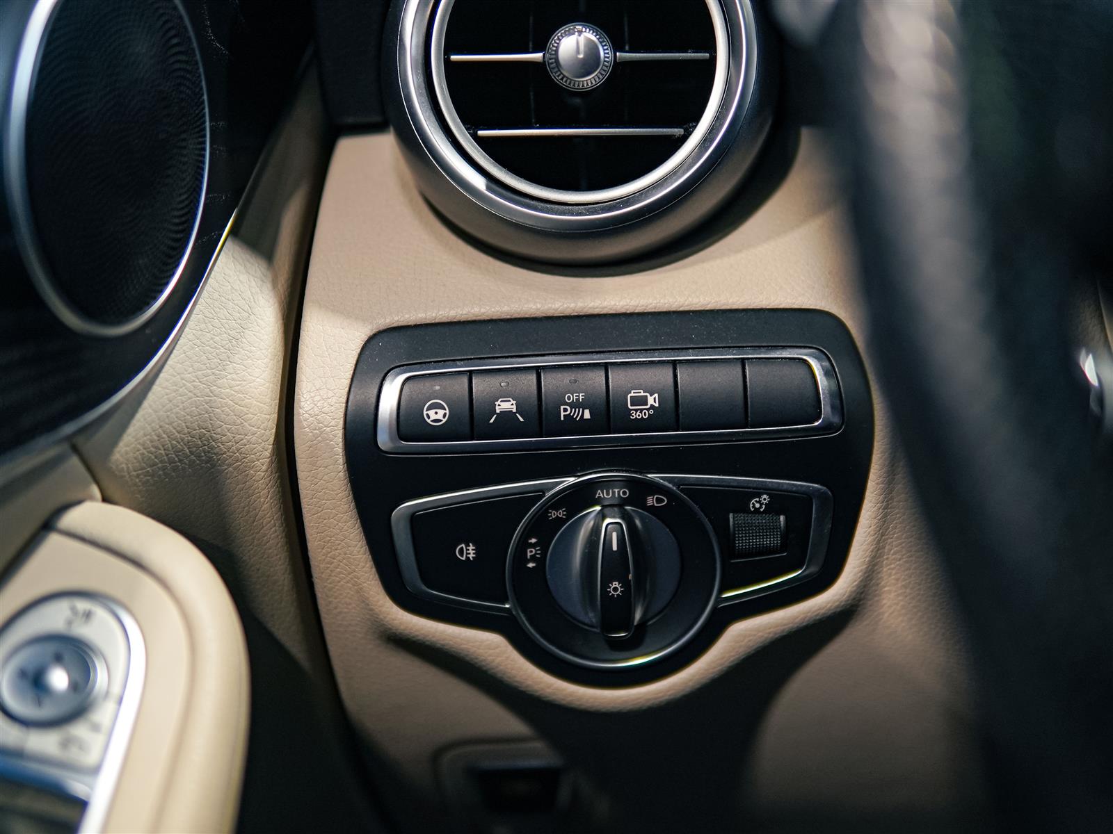 used 2019 Mercedes-Benz GLC 300 car, priced at $19,496