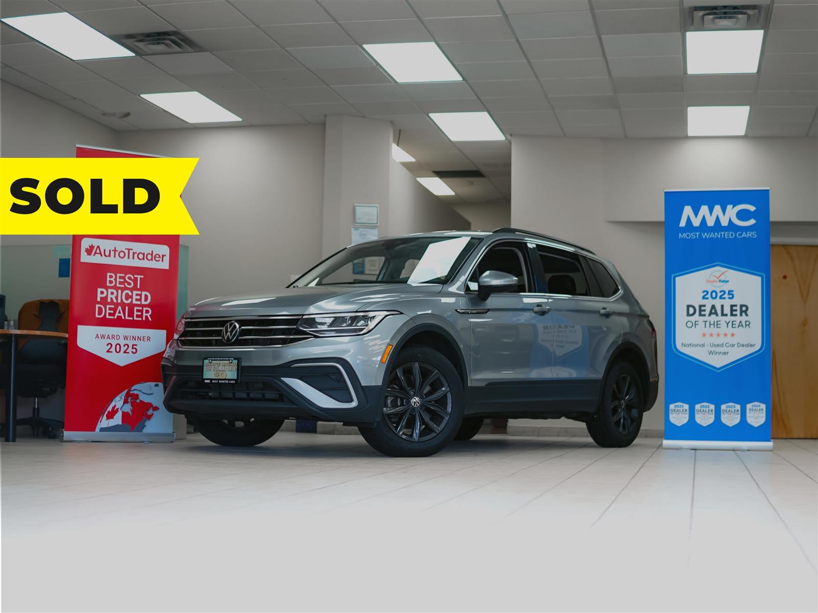used 2024 Volkswagen Tiguan car, priced at $24,642