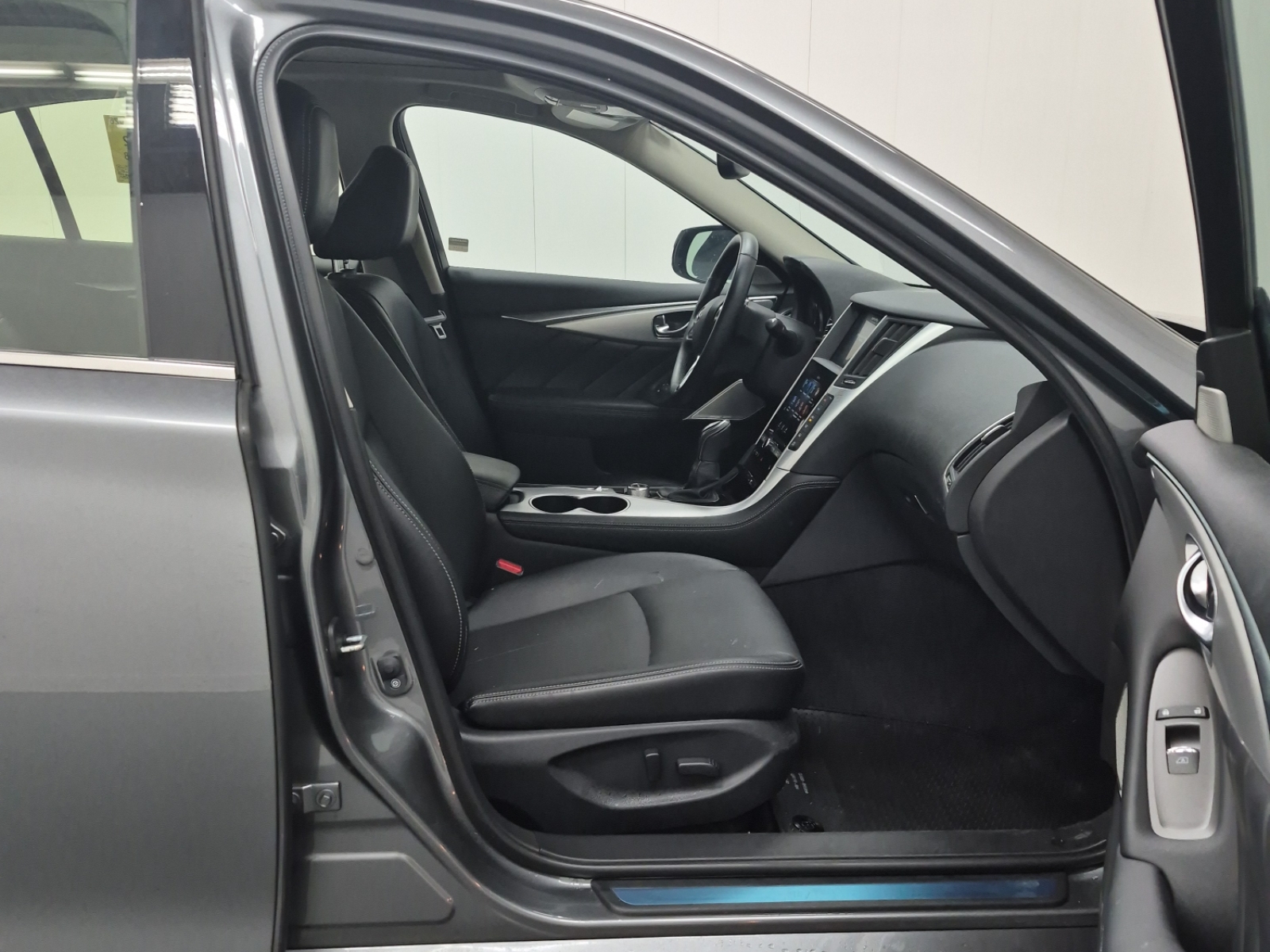 used 2024 INFINITI Q50 car, priced at $35,995