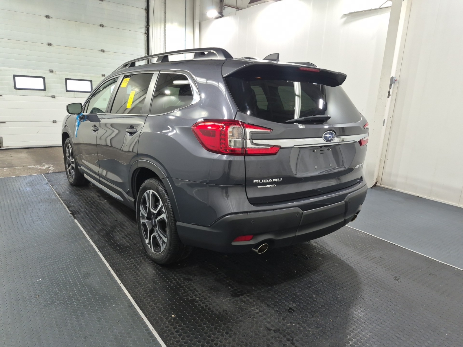 used 2023 Subaru Ascent car, priced at $39,993