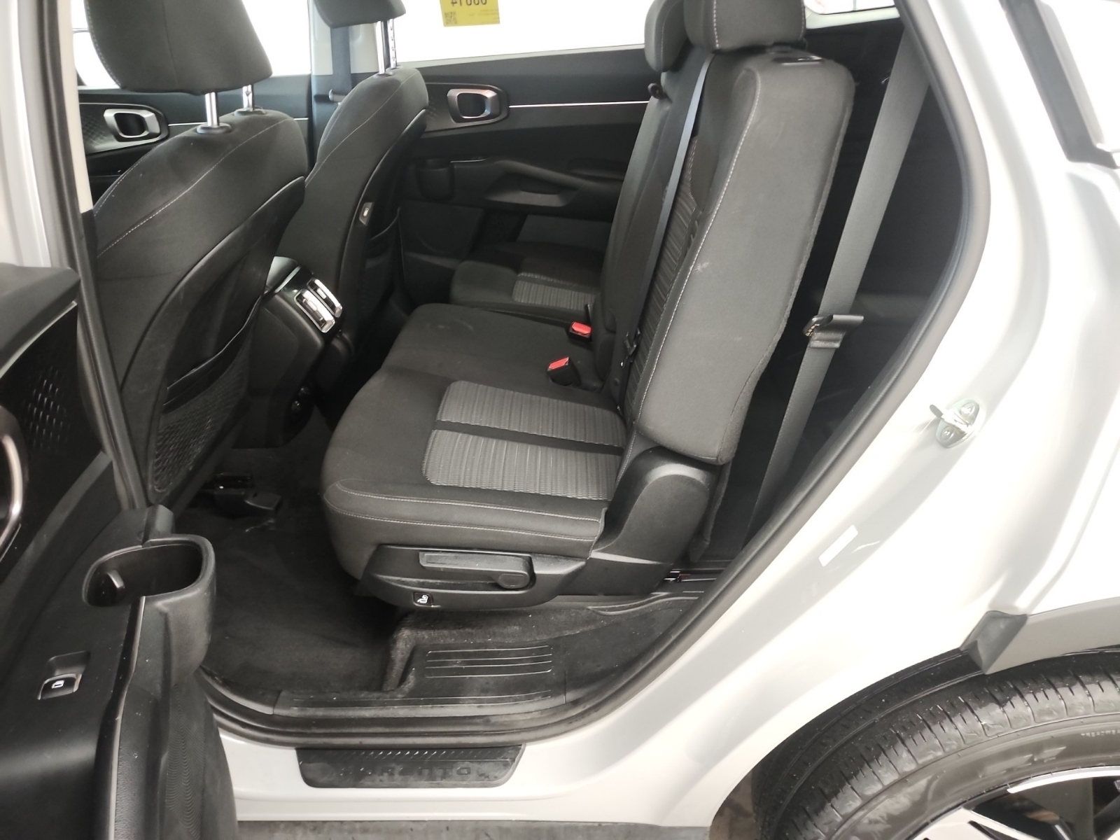 used 2023 Kia Sorento car, priced at $27,962