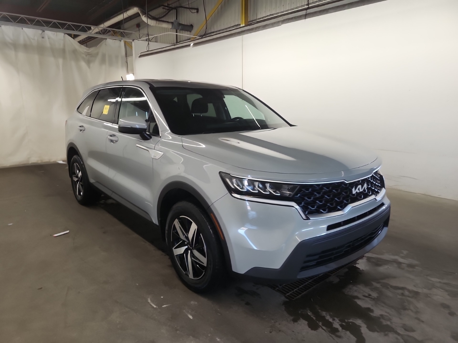used 2023 Kia Sorento car, priced at $27,962