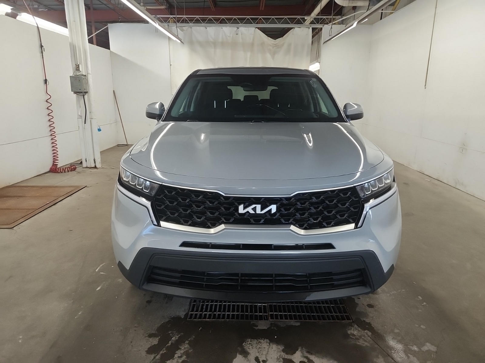 used 2023 Kia Sorento car, priced at $27,962
