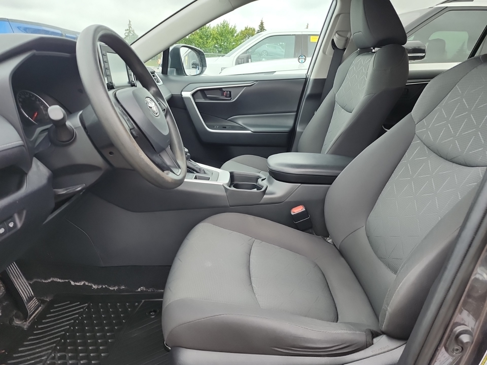 used 2021 Toyota RAV4 car, priced at $28,862