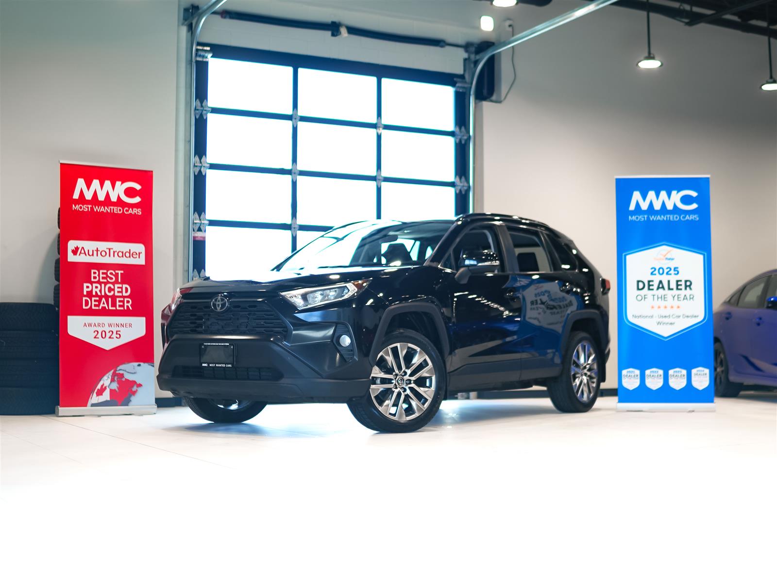 used 2019 Toyota RAV4 car, priced at $27,962