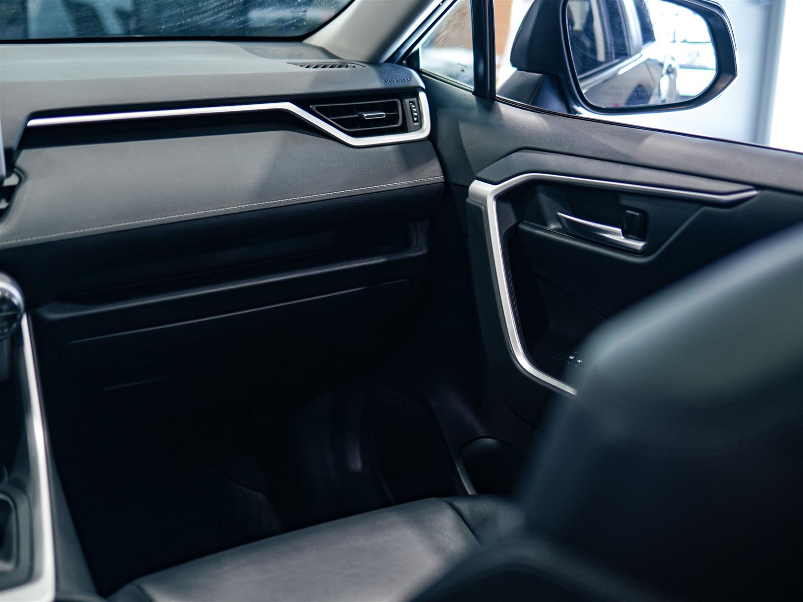 used 2019 Toyota RAV4 car, priced at $27,962