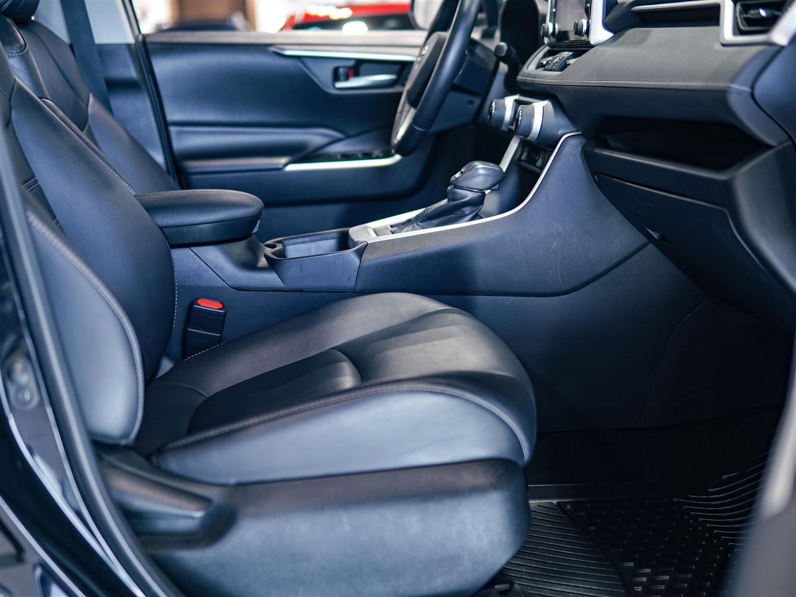 used 2019 Toyota RAV4 car, priced at $27,962