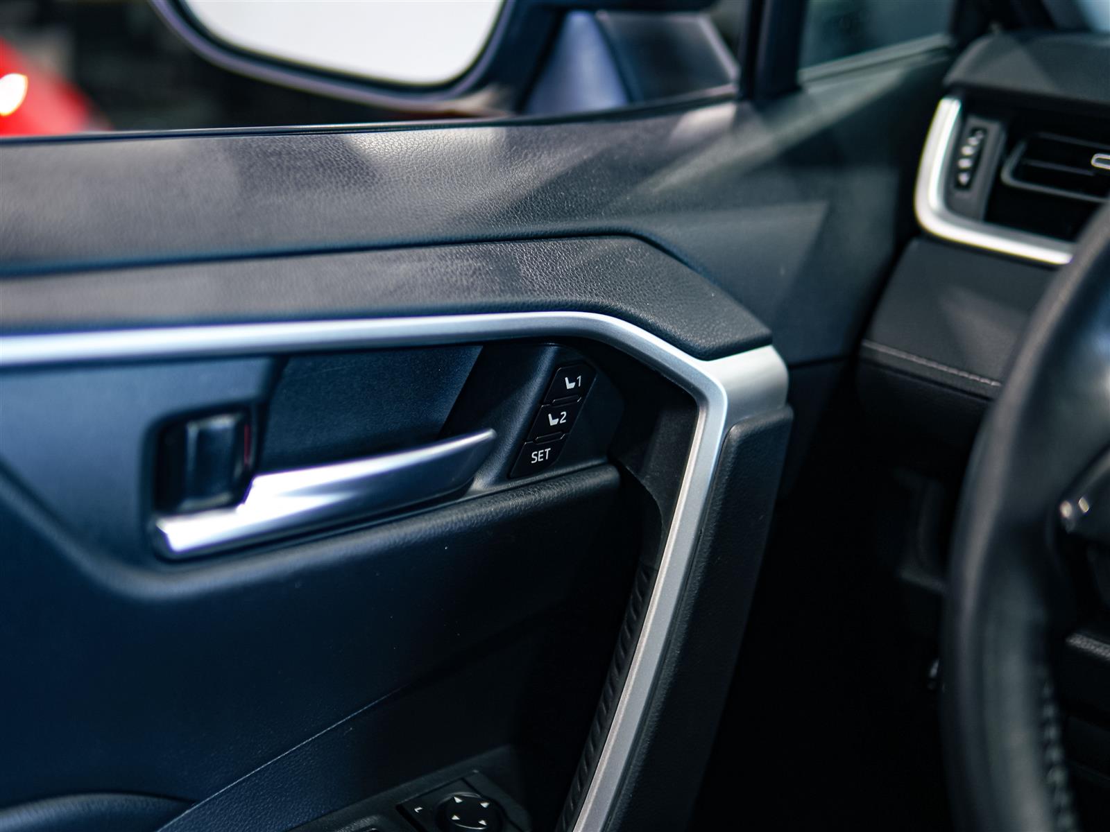 used 2019 Toyota RAV4 car, priced at $27,962
