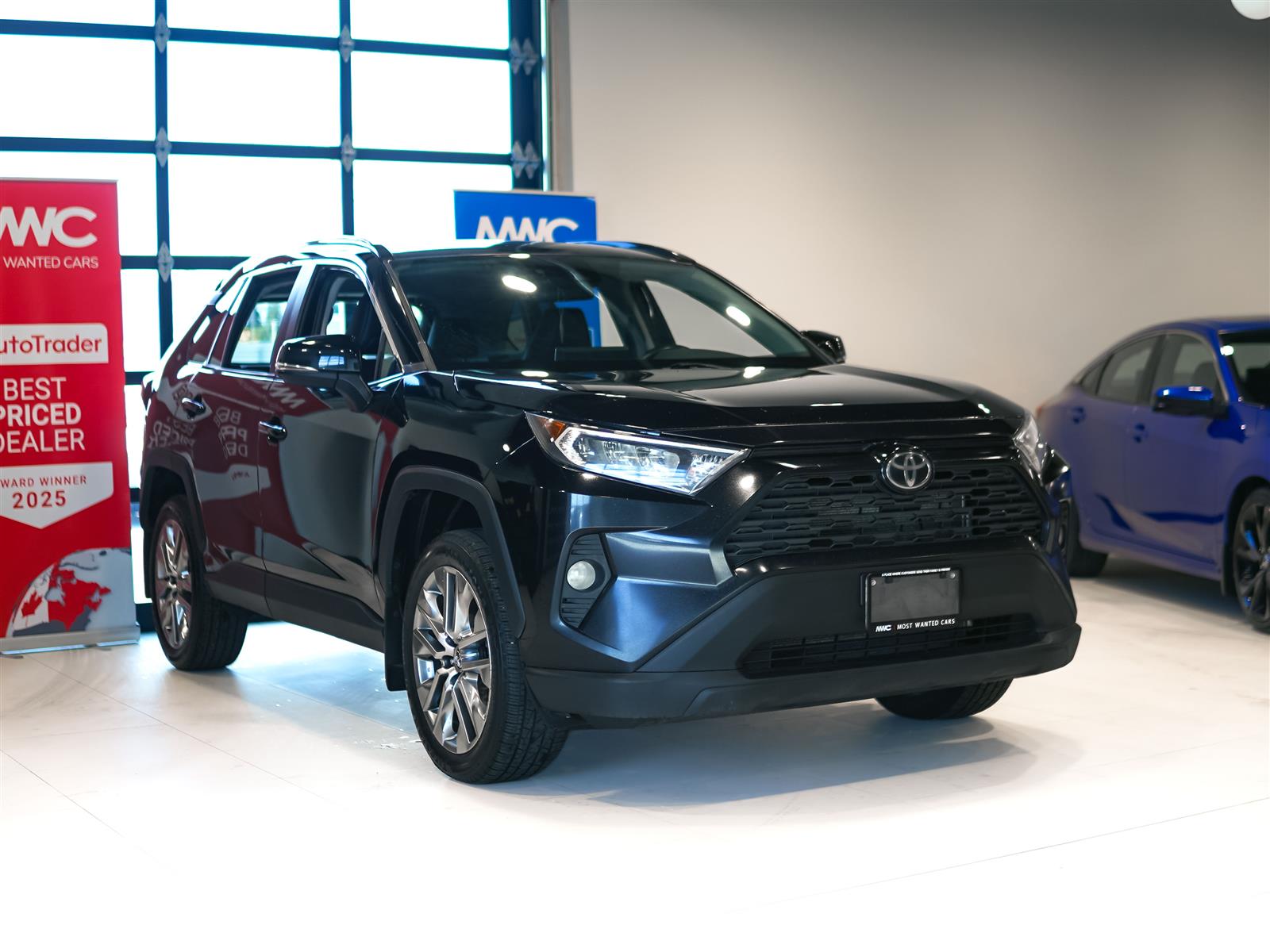 used 2019 Toyota RAV4 car, priced at $27,962