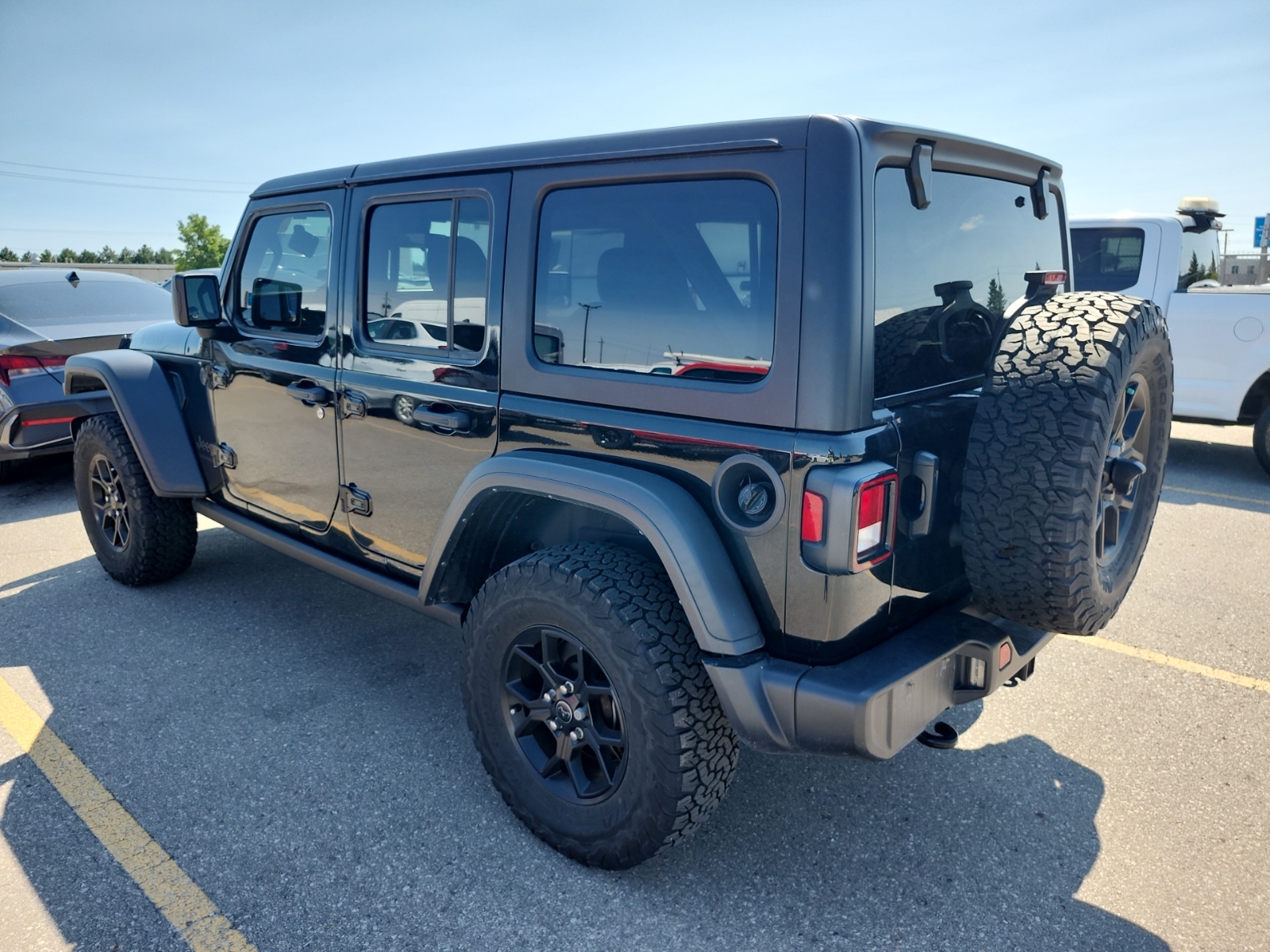 used 2024 Jeep Wrangler car, priced at $39,964