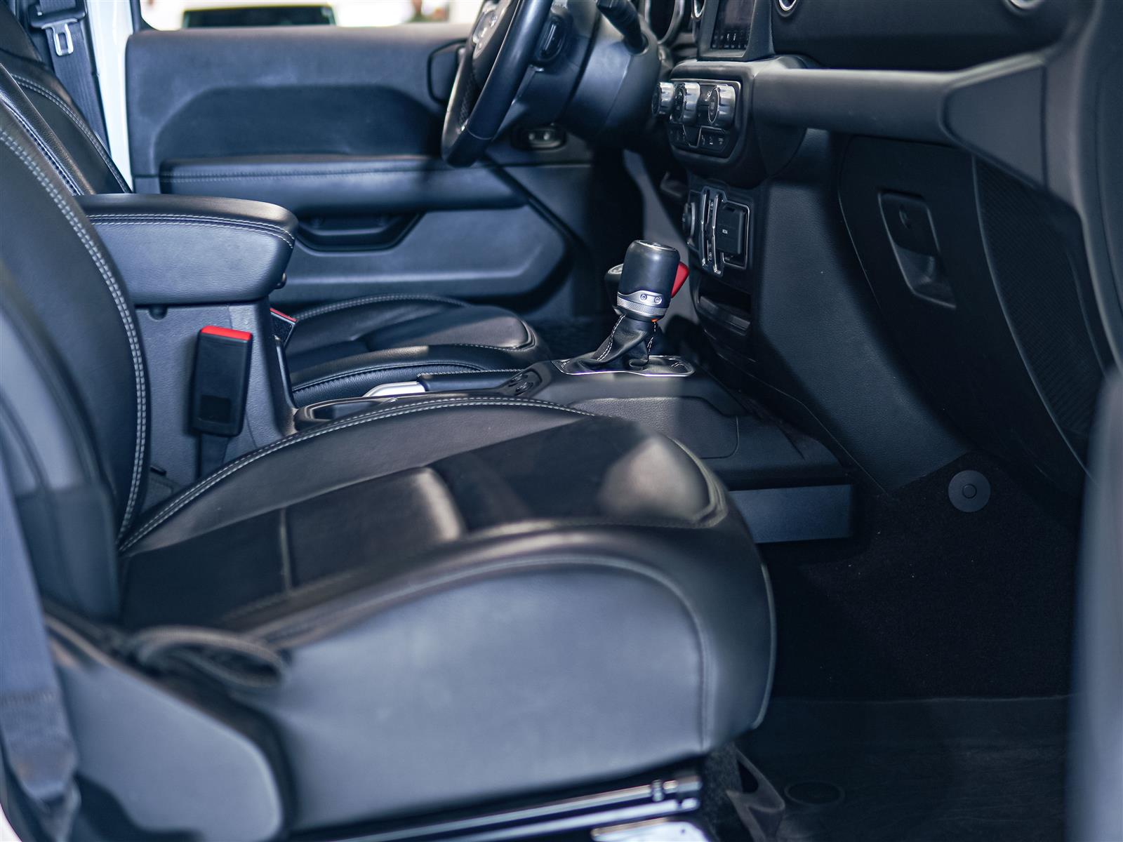 used 2022 Jeep Wrangler car, priced at $33,692