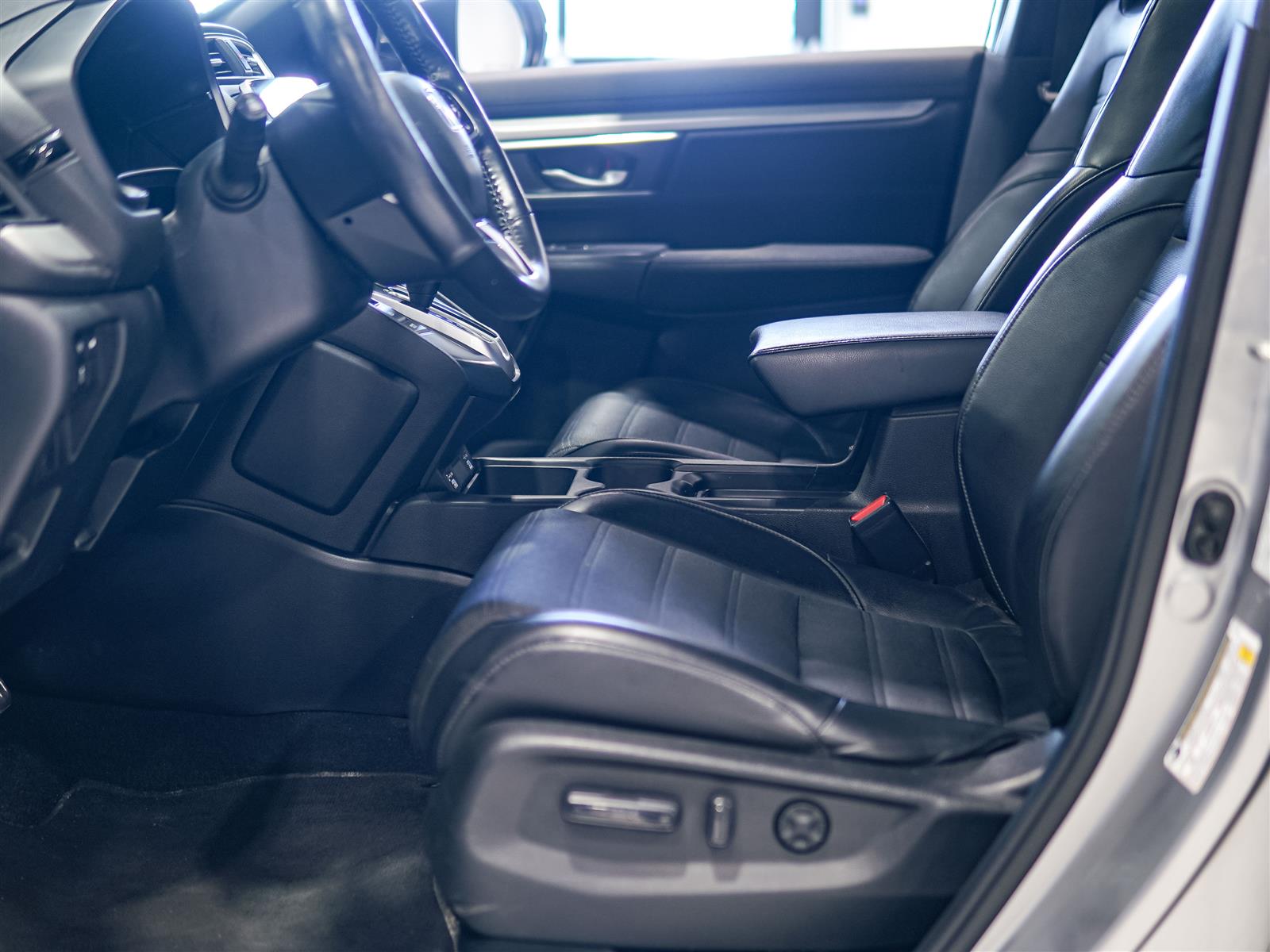 used 2020 Honda CR-V car, priced at $24,962