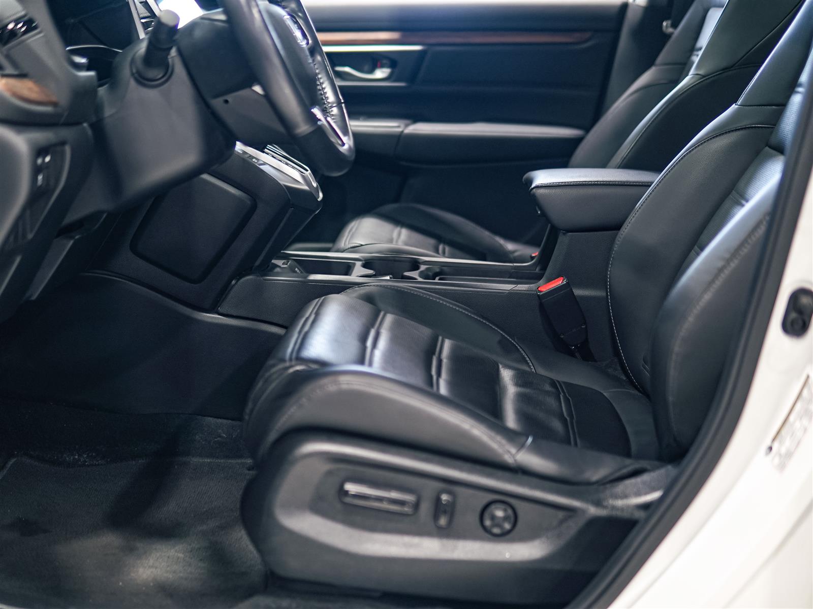 used 2019 Honda CR-V car, priced at $26,752