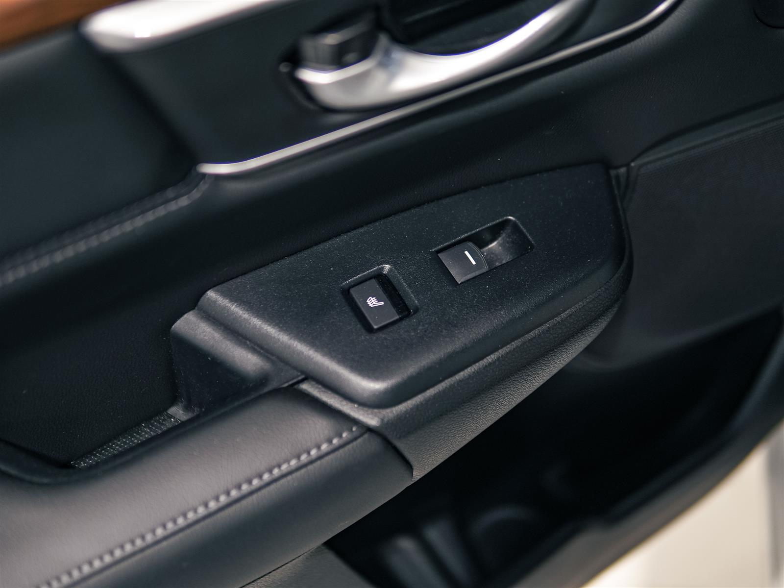 used 2019 Honda CR-V car, priced at $26,752