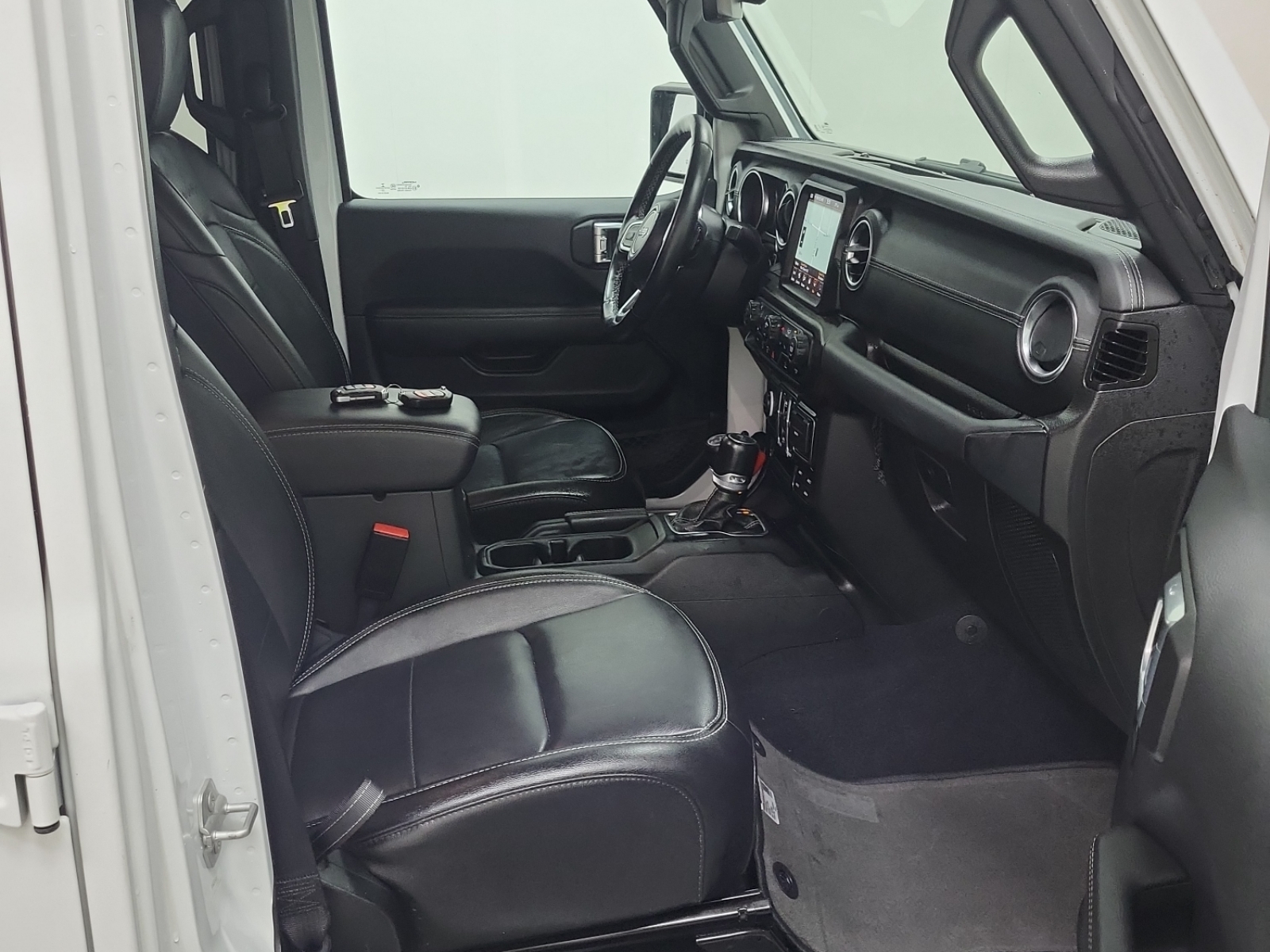 used 2023 Jeep Wrangler car, priced at $40,465