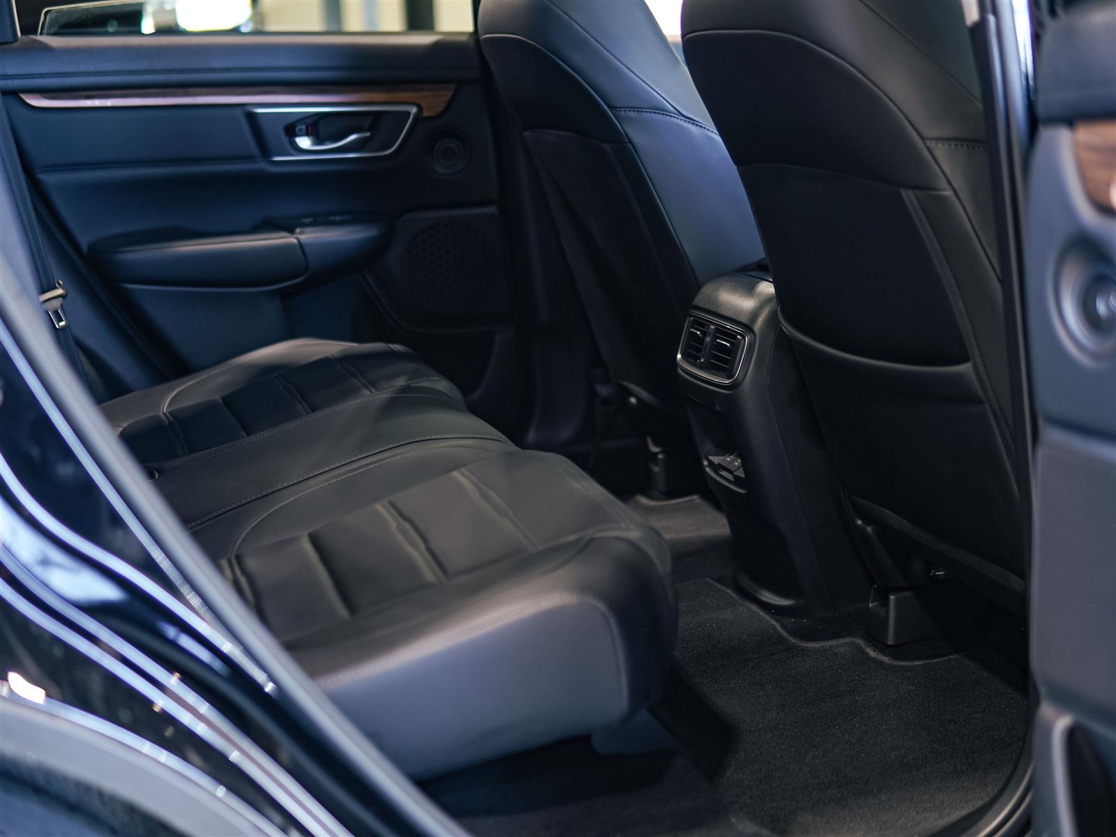 used 2019 Honda CR-V car, priced at $27,962