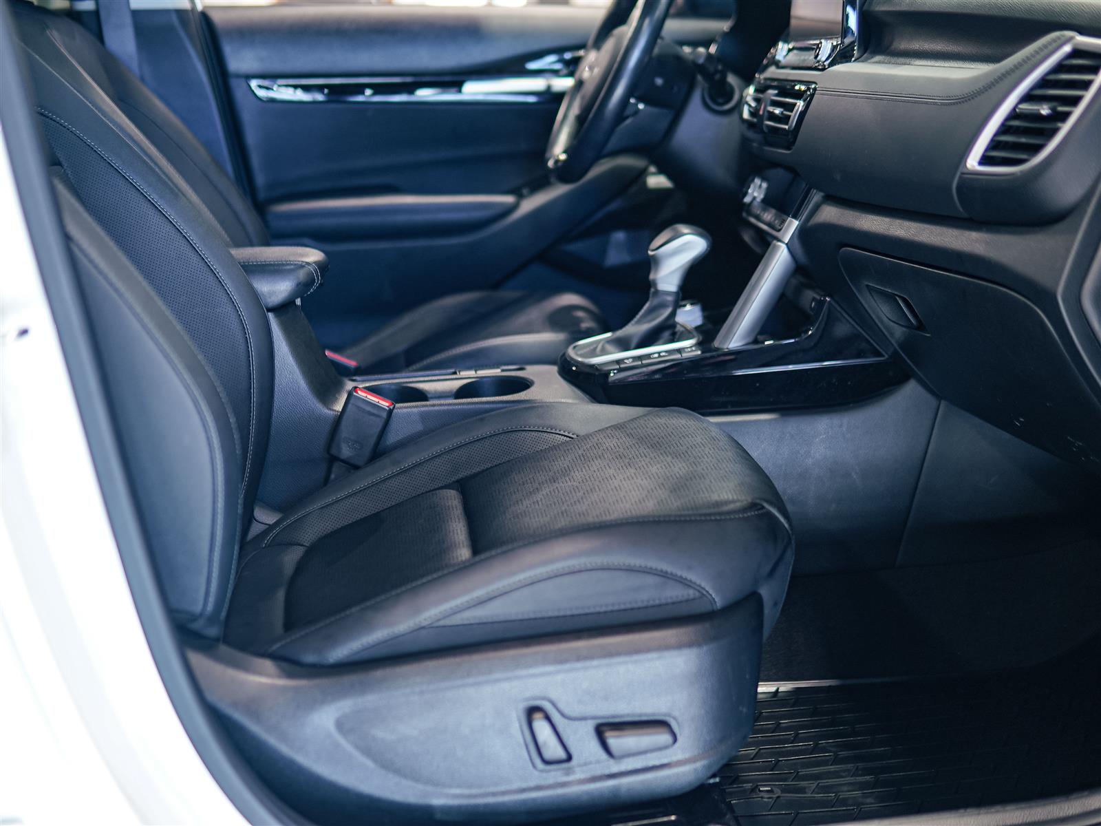 used 2023 Kia Seltos car, priced at $24,462