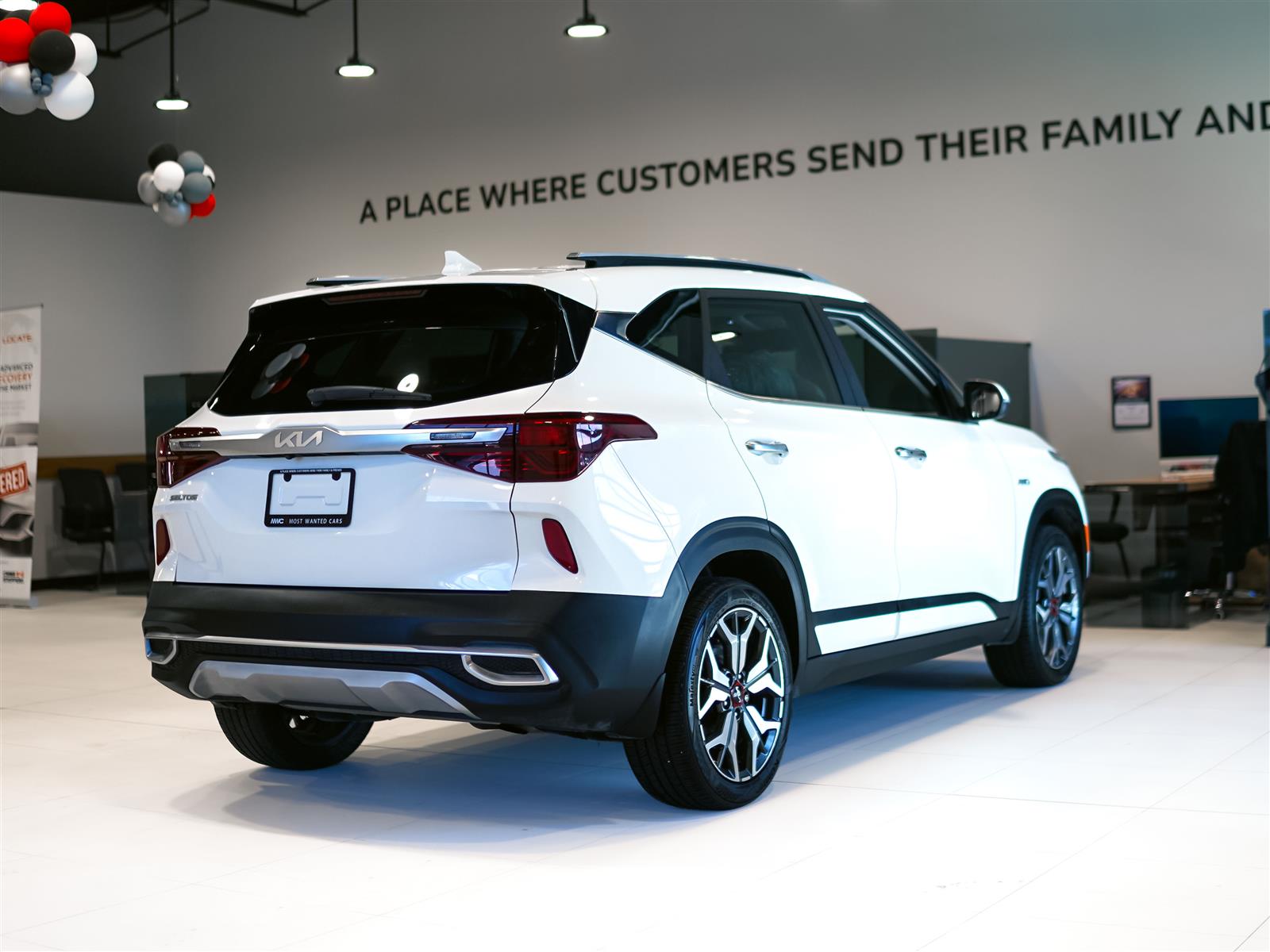 used 2023 Kia Seltos car, priced at $24,462