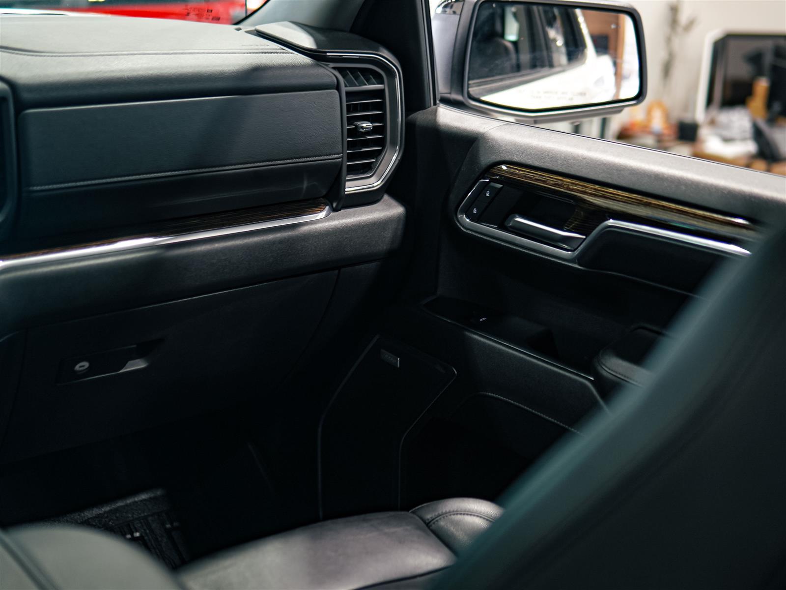 used 2024 GMC Sierra 1500 car, priced at $52,465