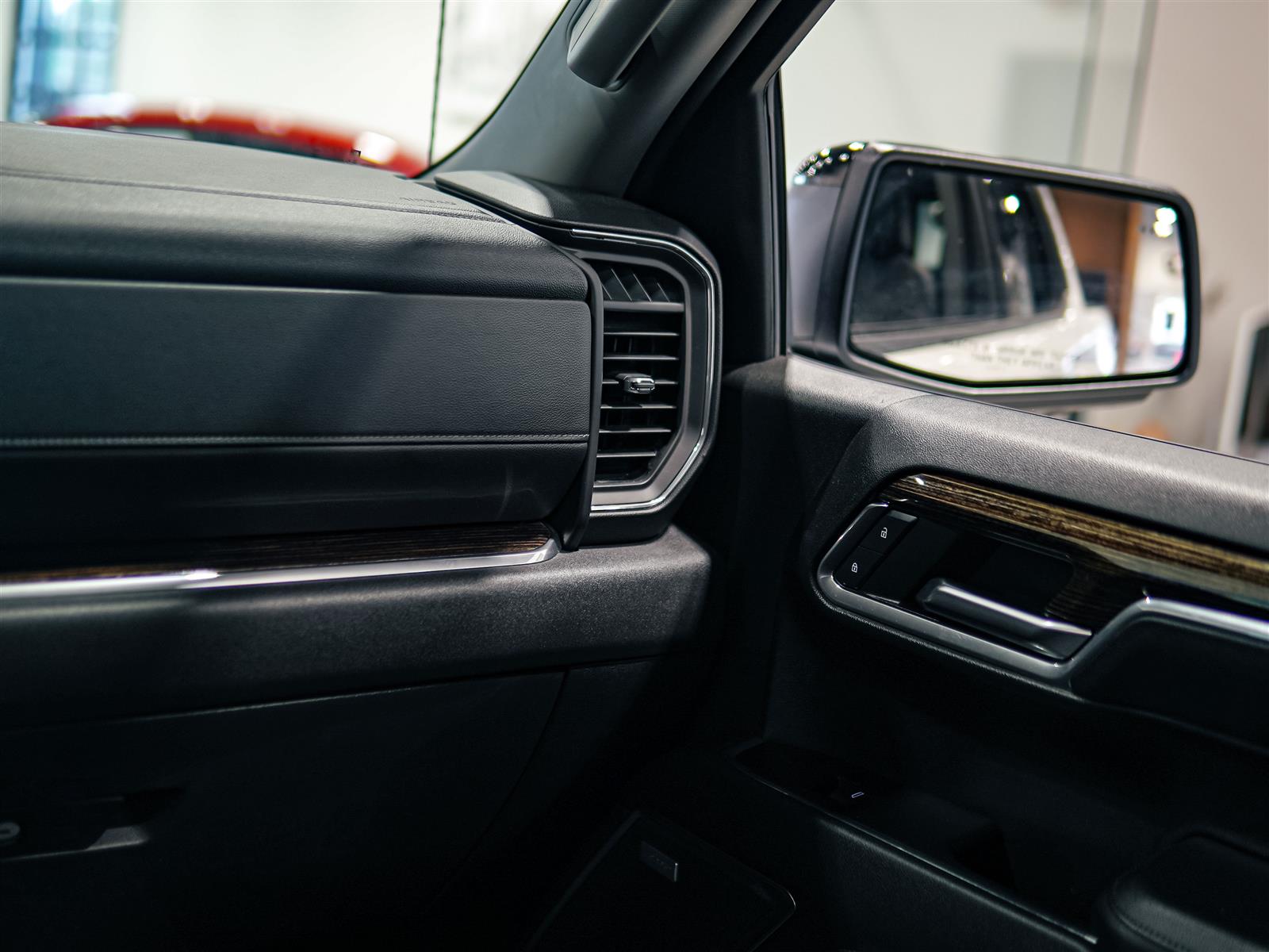 used 2024 GMC Sierra 1500 car, priced at $52,465