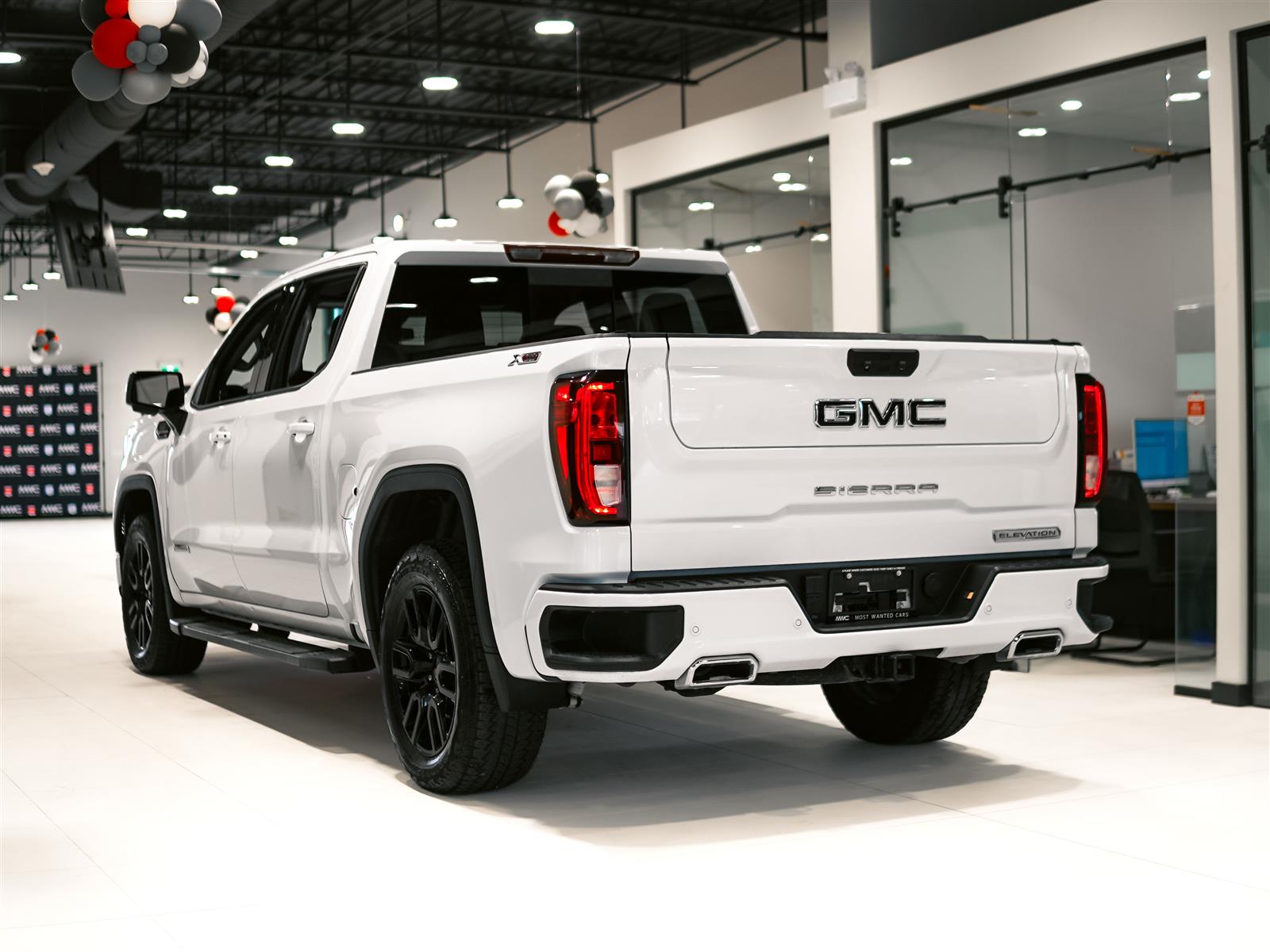 used 2024 GMC Sierra 1500 car, priced at $52,465