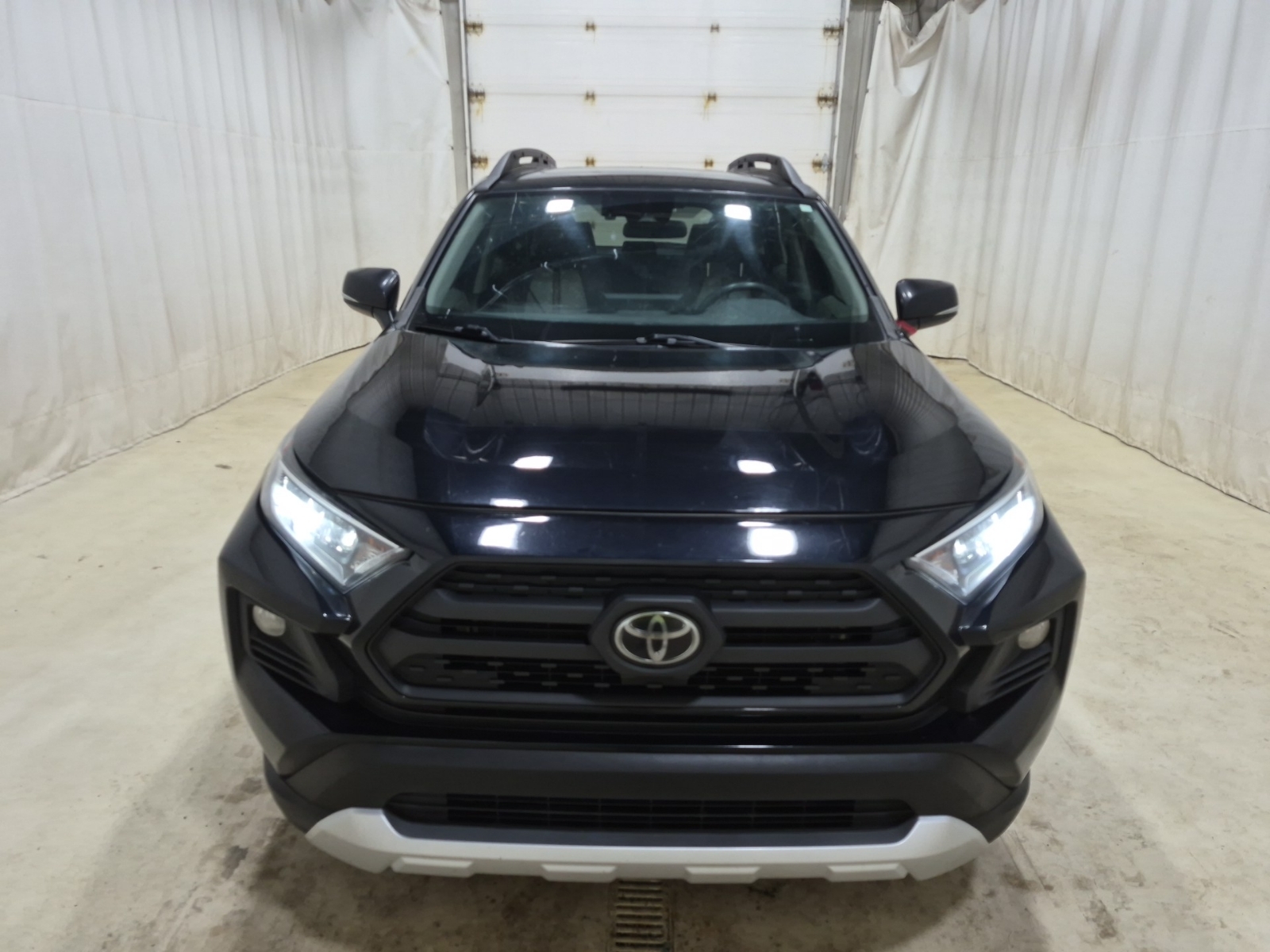 used 2020 Toyota RAV4 car, priced at $31,962