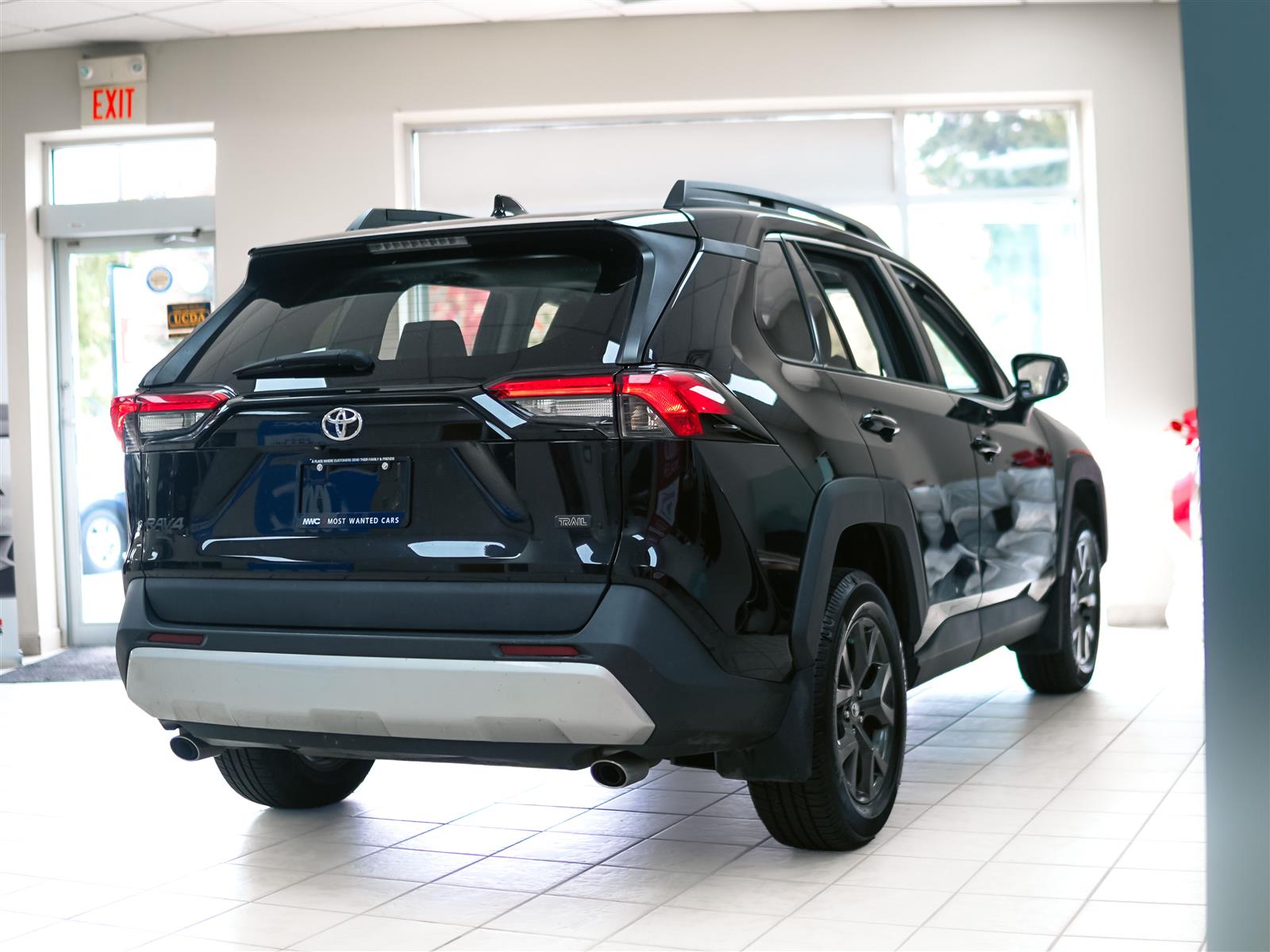 used 2020 Toyota RAV4 car, priced at $31,752