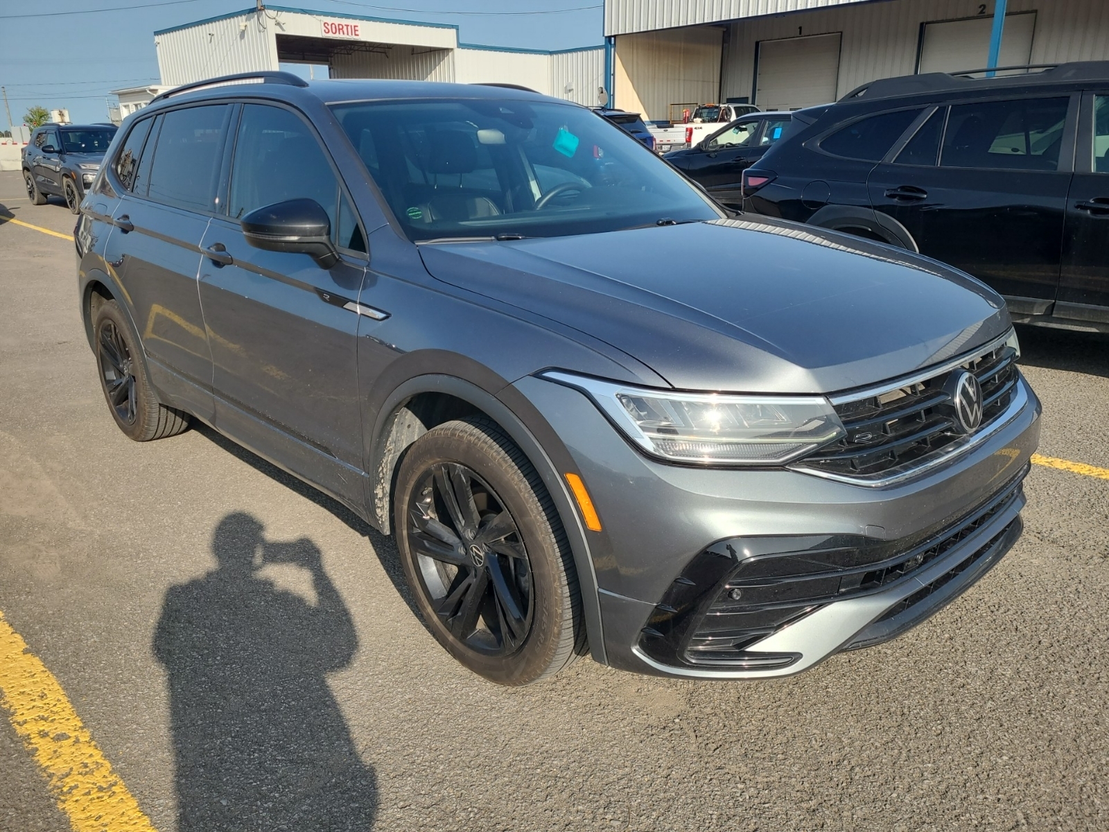 used 2023 Volkswagen Tiguan car, priced at $29,892
