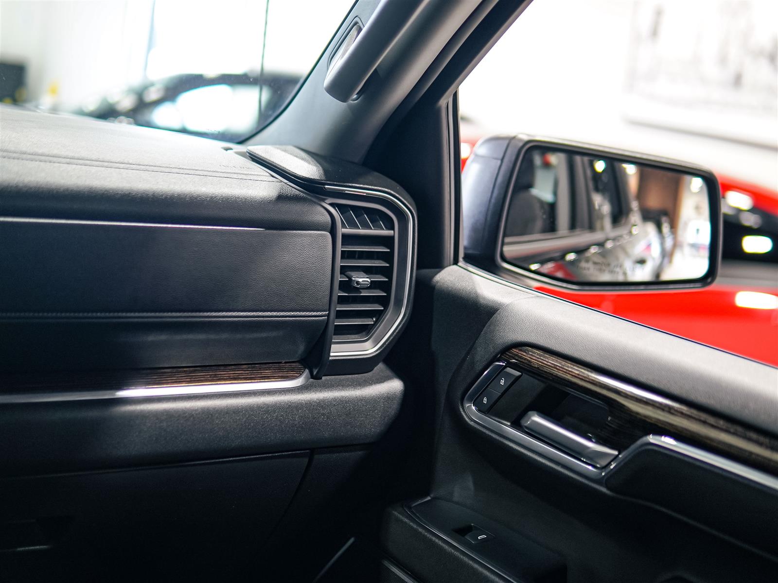 used 2024 GMC Sierra 1500 car, priced at $47,653
