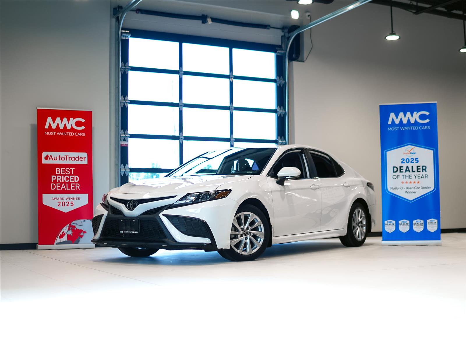 used 2023 Toyota Camry car, priced at $25,962