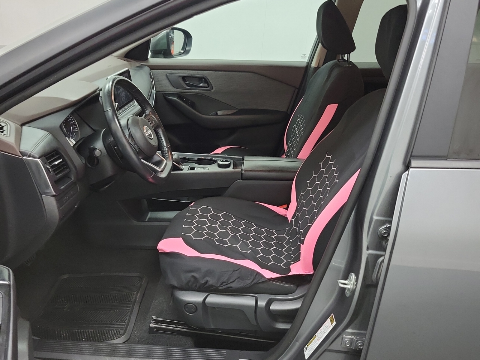 used 2023 Nissan Rogue car, priced at $20,462