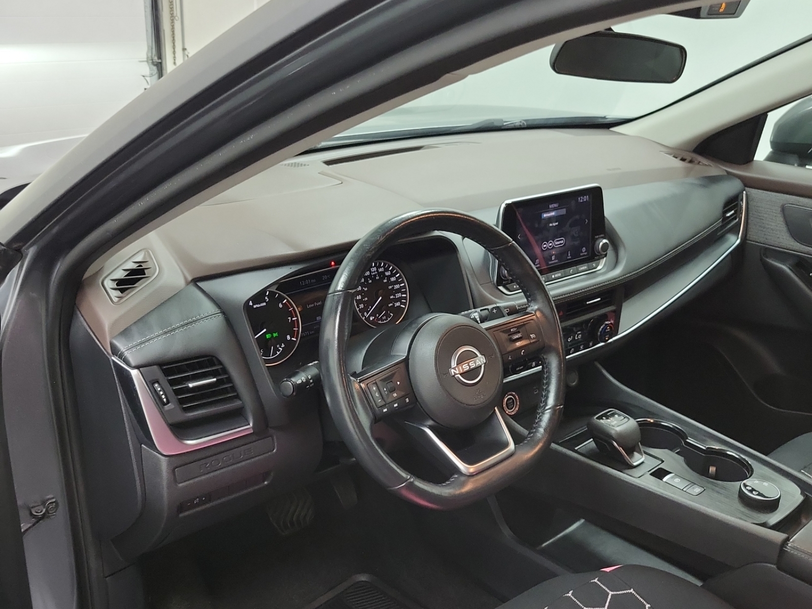 used 2023 Nissan Rogue car, priced at $20,462