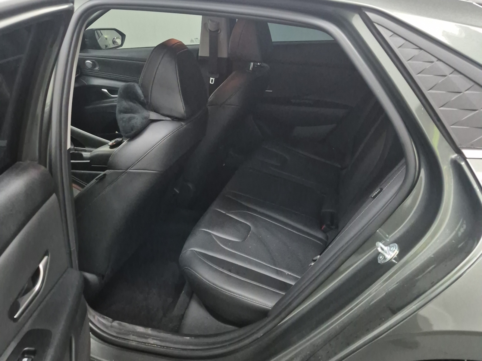 used 2025 Hyundai Elantra car, priced at $25,962