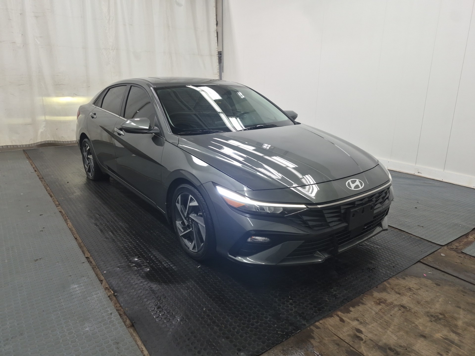 used 2025 Hyundai Elantra car, priced at $25,962