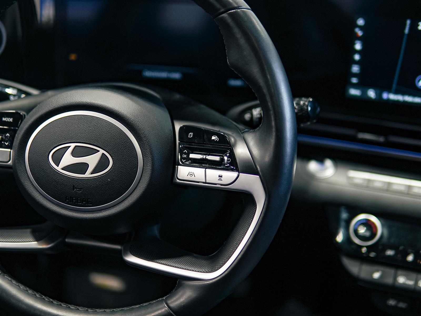 used 2025 Hyundai Elantra car, priced at $25,962