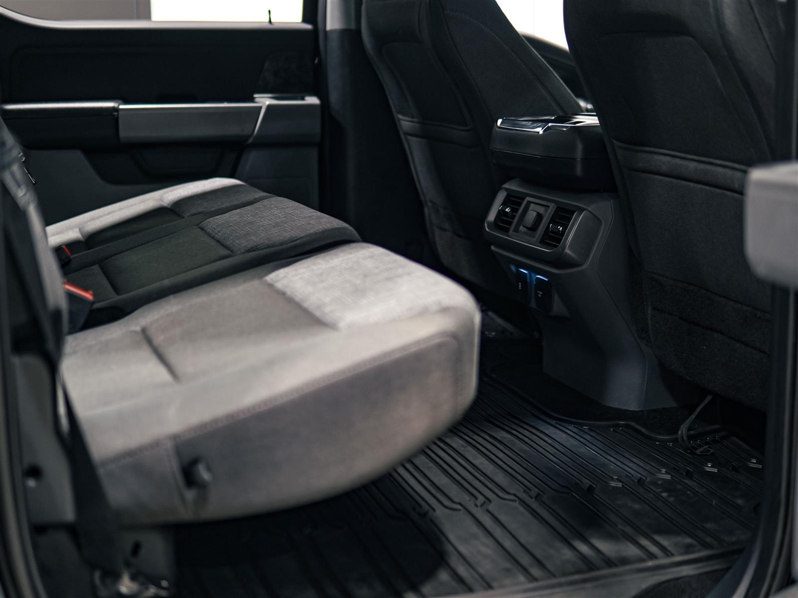 used 2022 Ford F-150 car, priced at $43,997